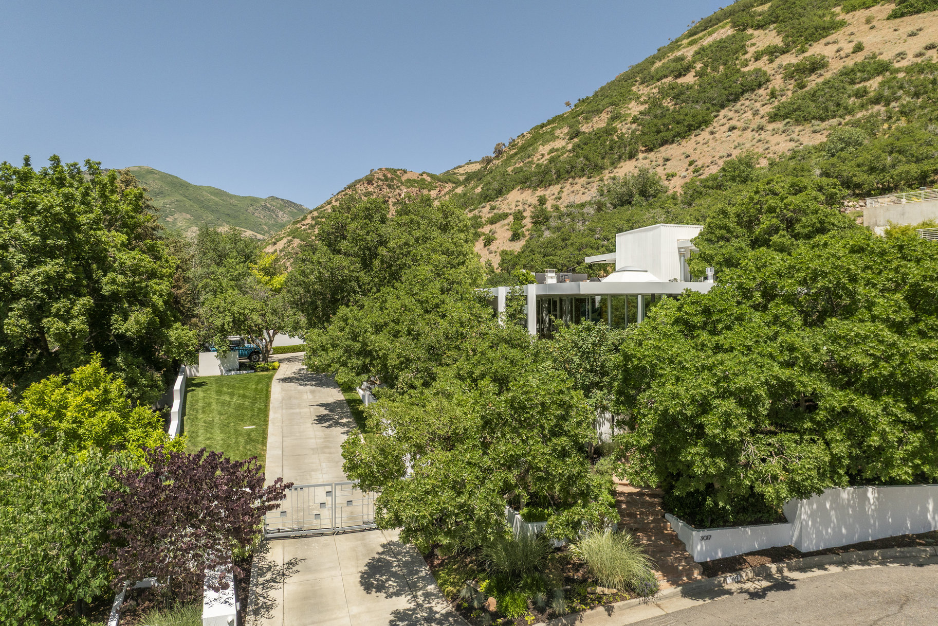  A Mid-Century Masterpiece with Soul and Provenance - 物件實景