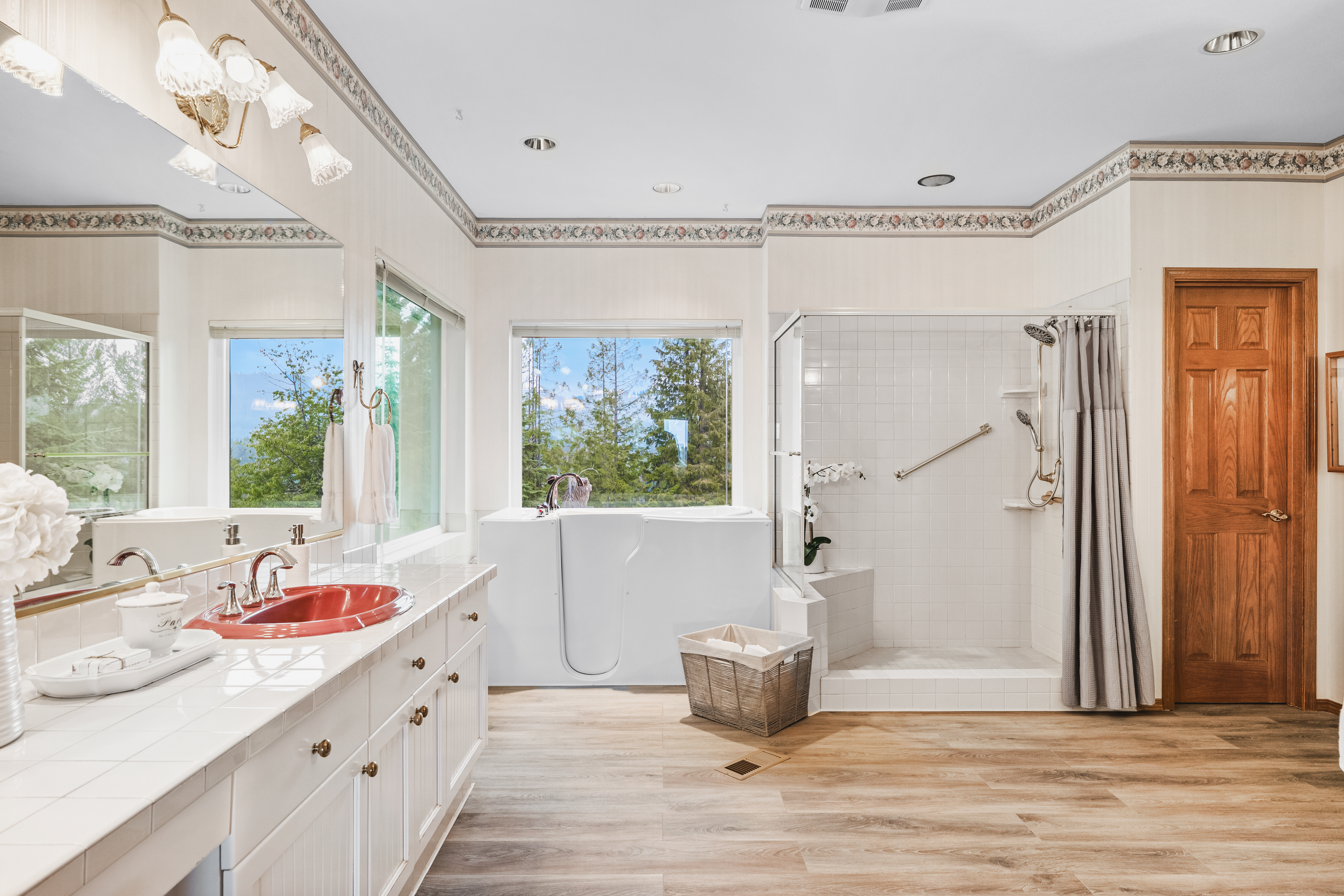  184 Dow Ridge Dr N, Eatonville, WA 98328 - 物件實景