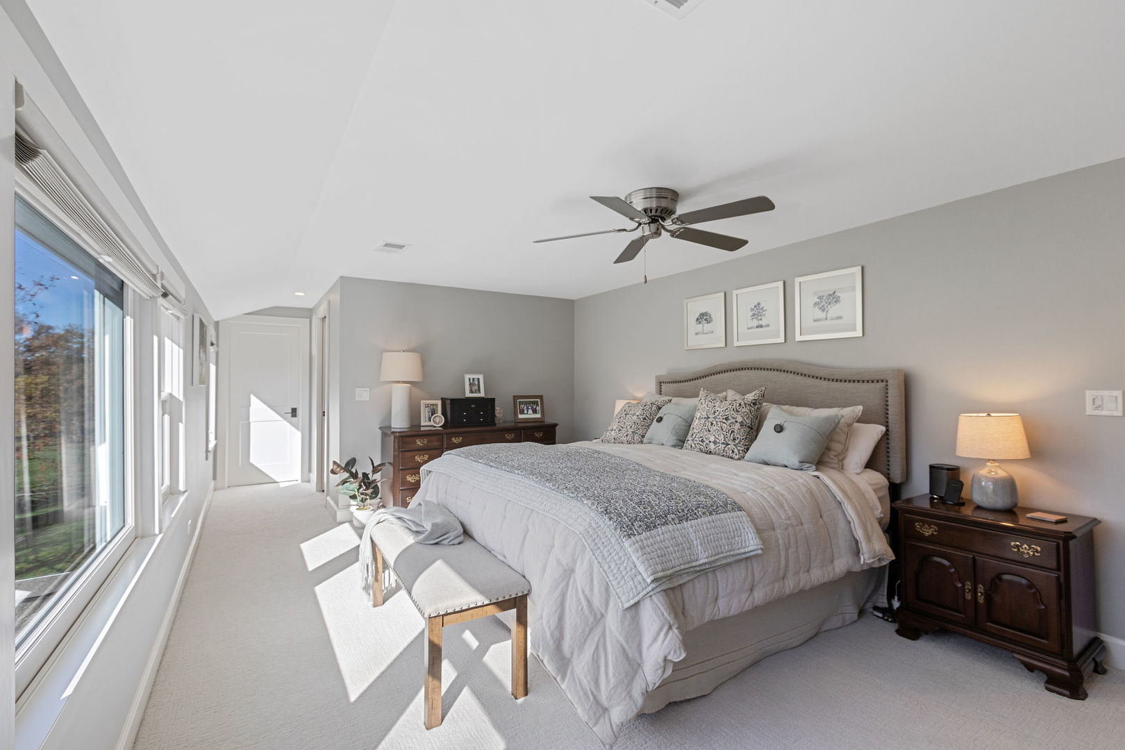 North Barrington, Illinois, 60010, United States, 3 Bedrooms Bedrooms, ,3 BathroomsBathrooms,Residential,For Sale,1987607