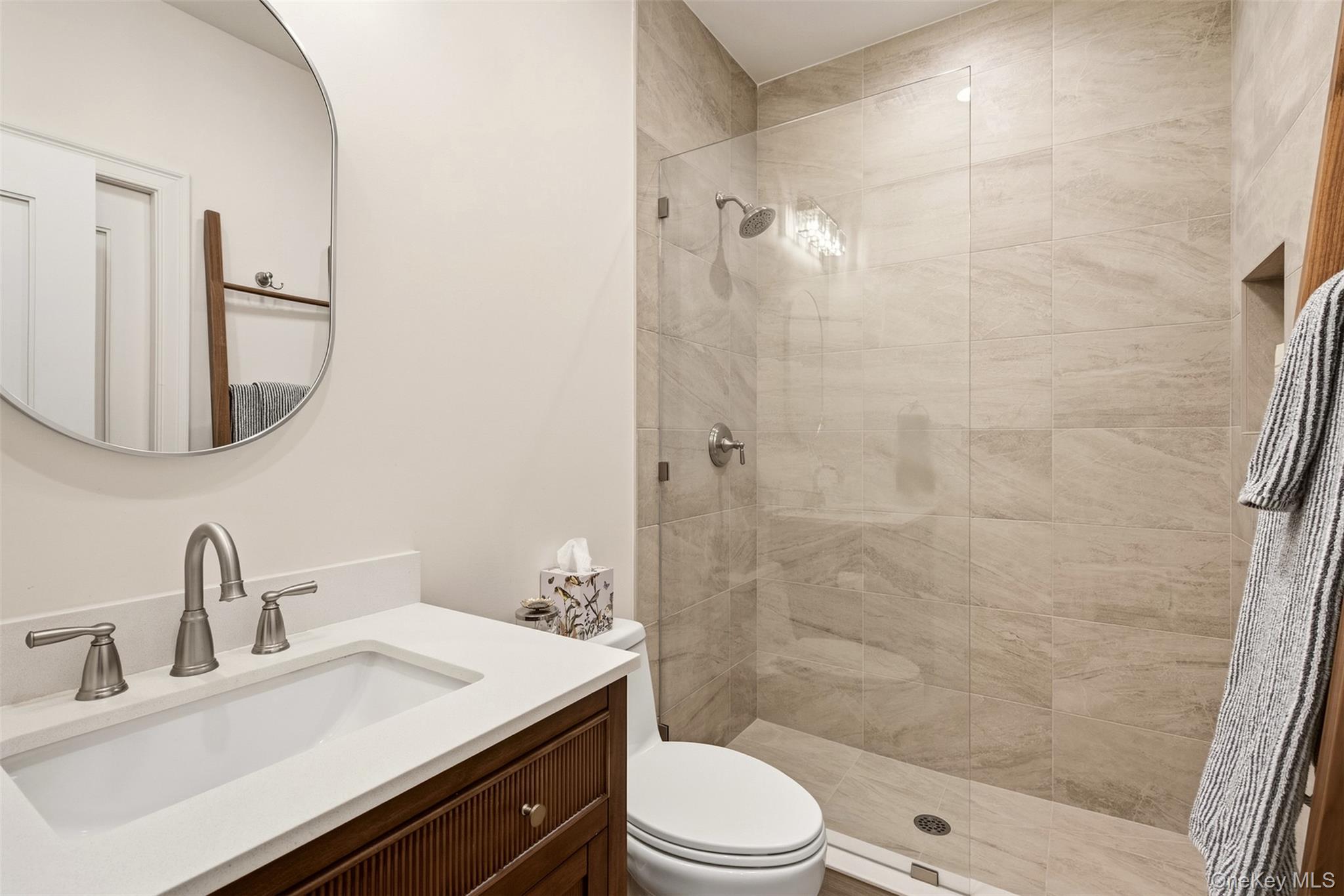  61 Anstice Street, Oyster Bay, NY, 11771 - 物件實景