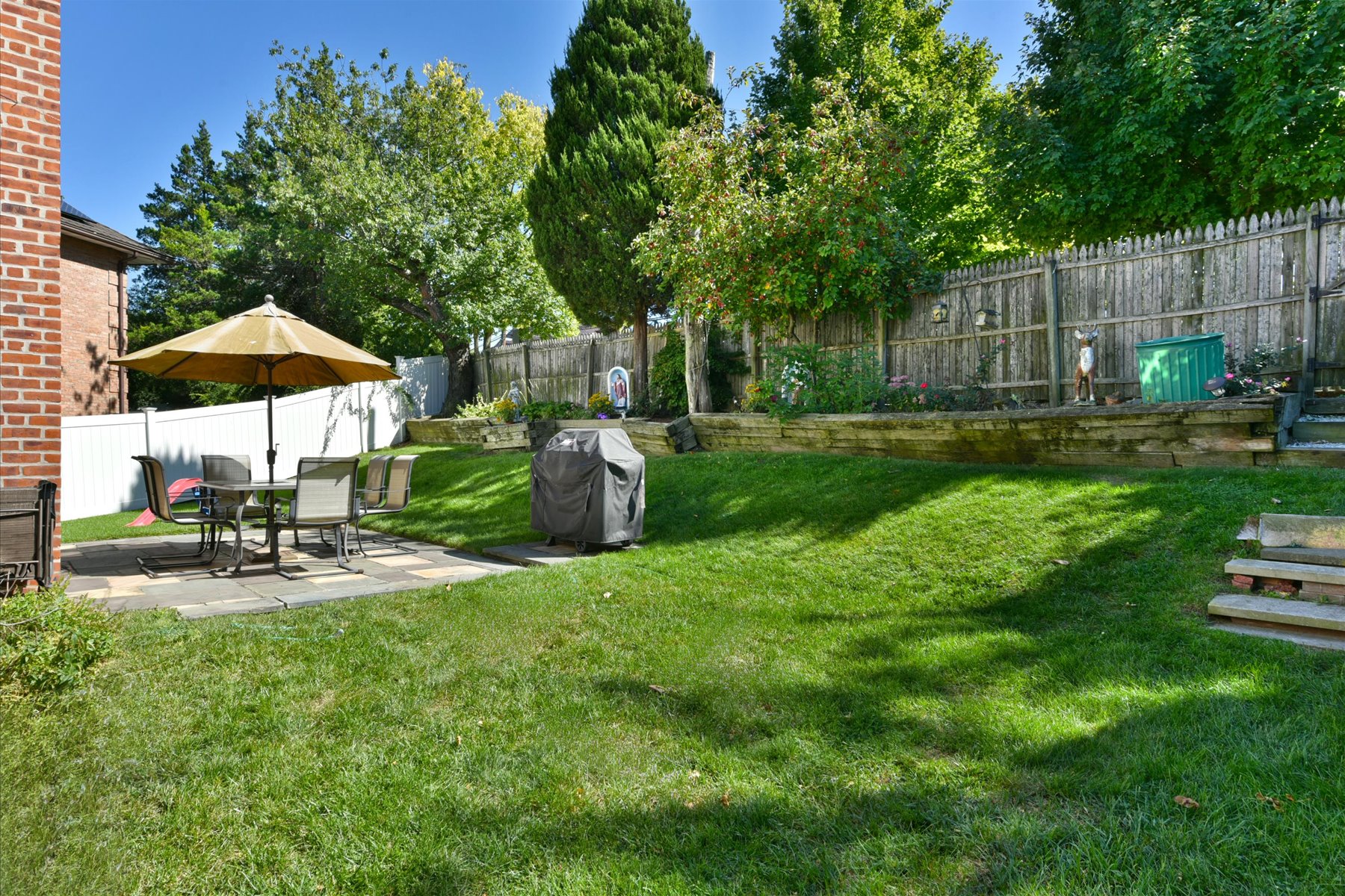  57-46 262nd Street, Little Neck, NY, 11362 - 物件實景