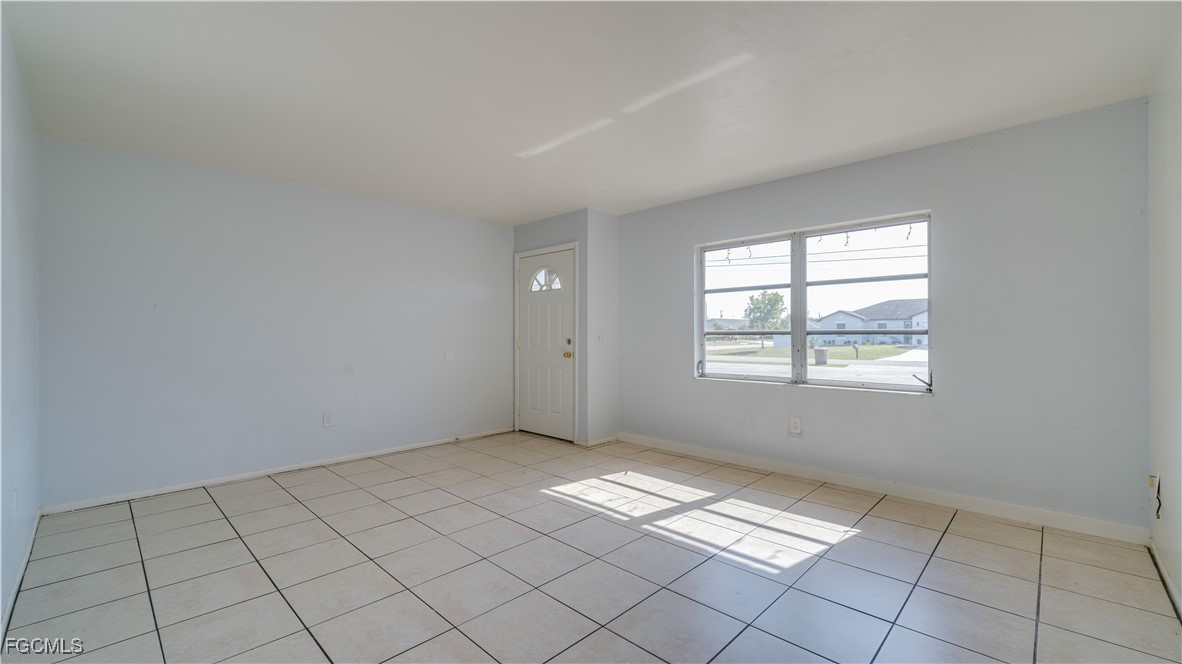 Cape Coral, Florida, 33991, United States, 8 Bedrooms Bedrooms, ,4 BathroomsBathrooms,Residential,For Sale,2010048