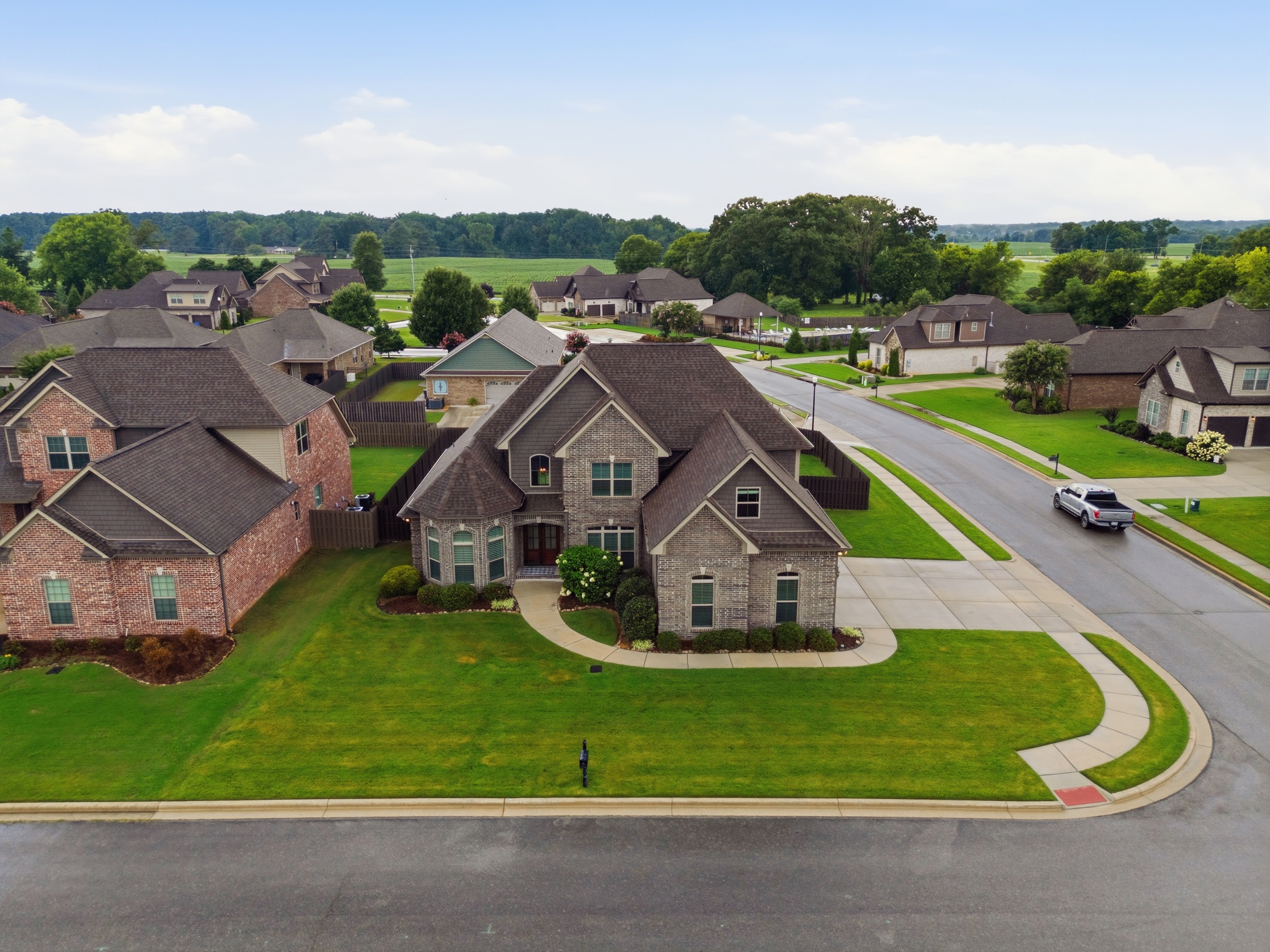  17429 Lochaber Drive - 物件實景