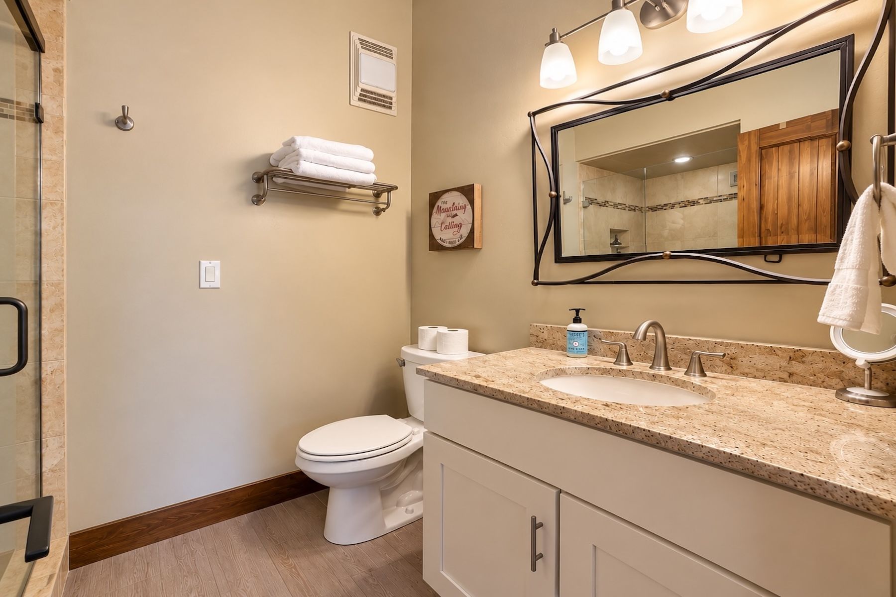  365 S Tamarron Drive,  Unit # 744, Durango, CO, 81301 - 物件實景