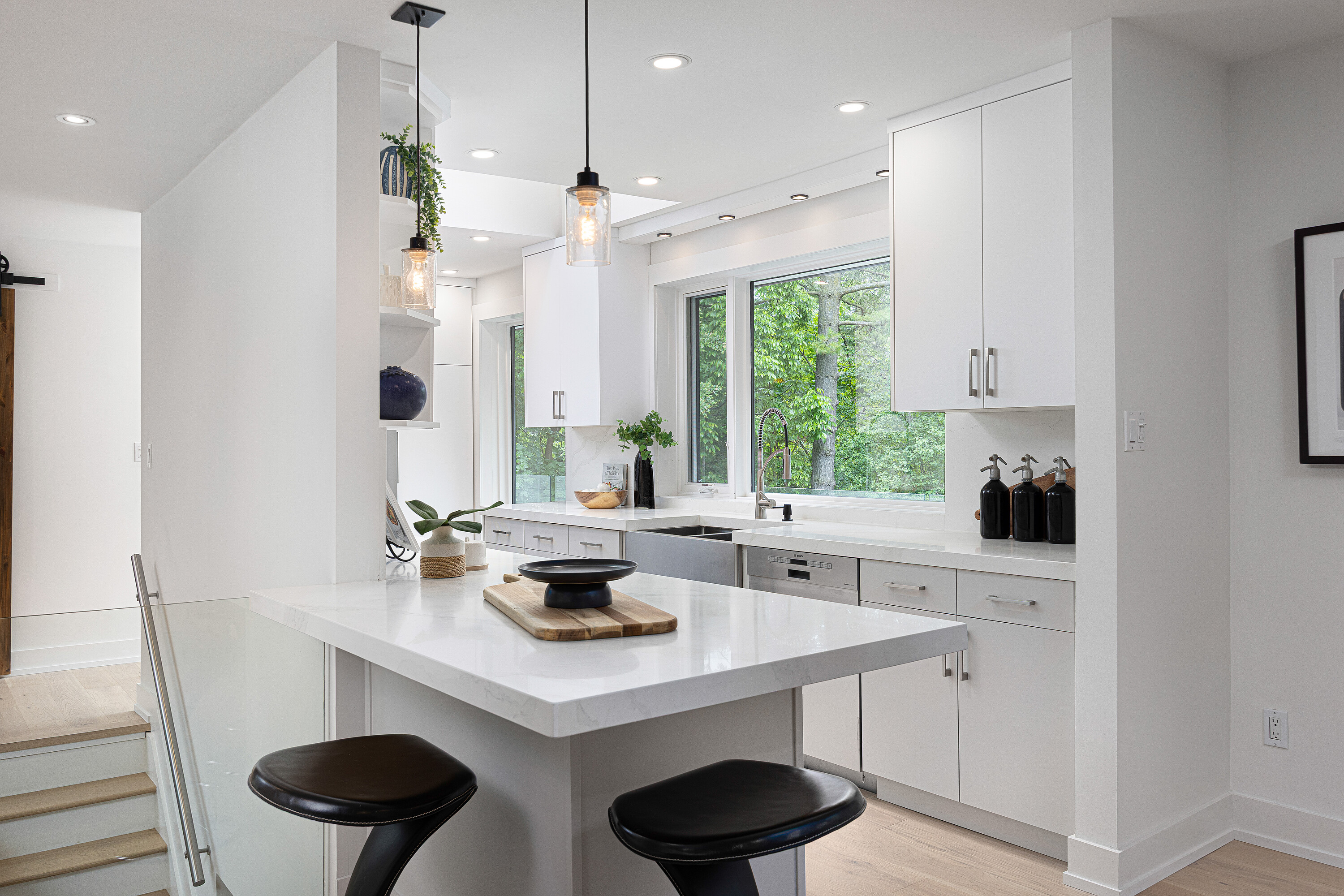  Prestigious Eastlake Community - 物件實景