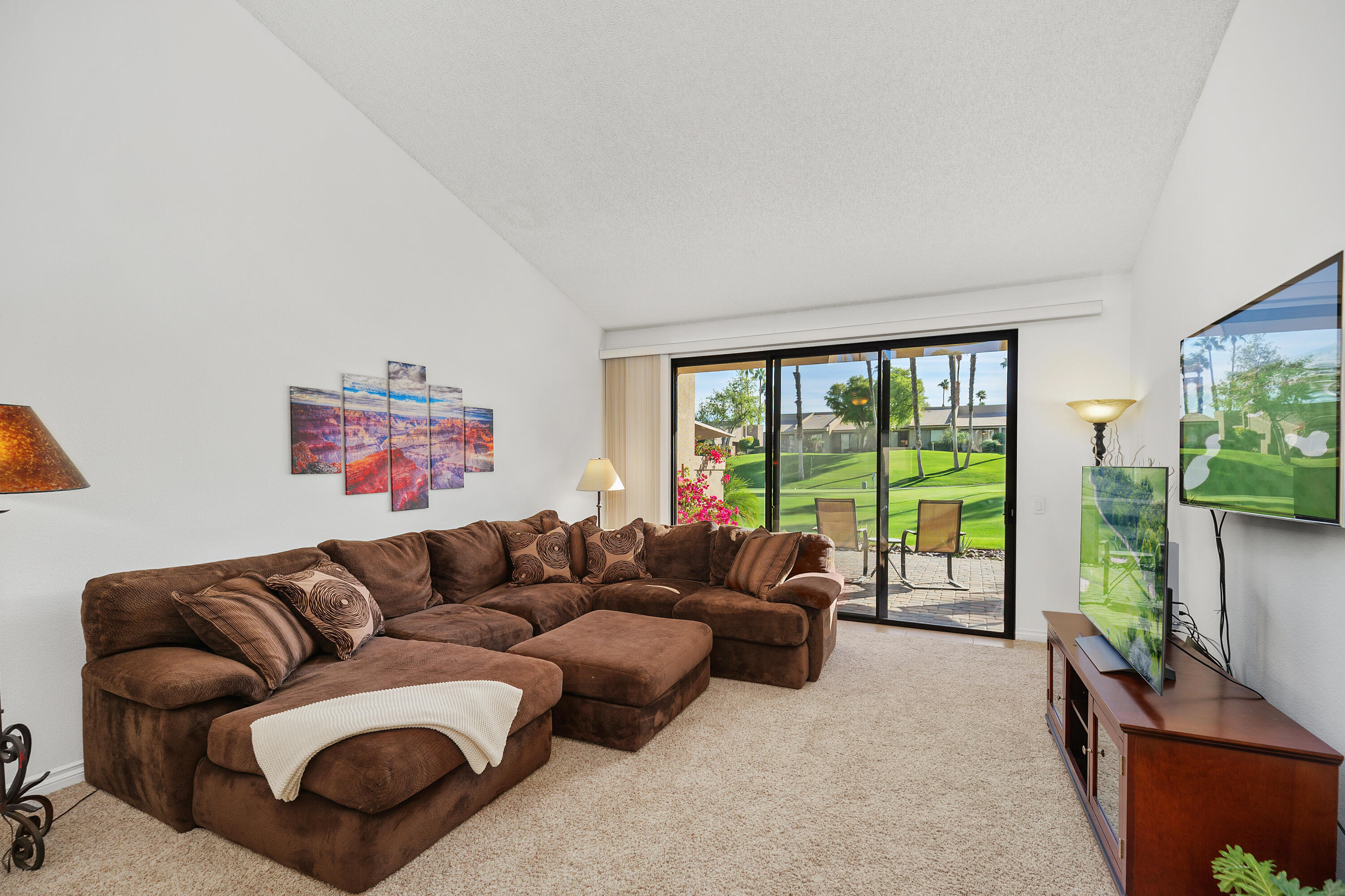 Palm Desert, California, 92211, United States, 2 Bedrooms Bedrooms, ,2 BathroomsBathrooms,Residential,For Sale,1938560