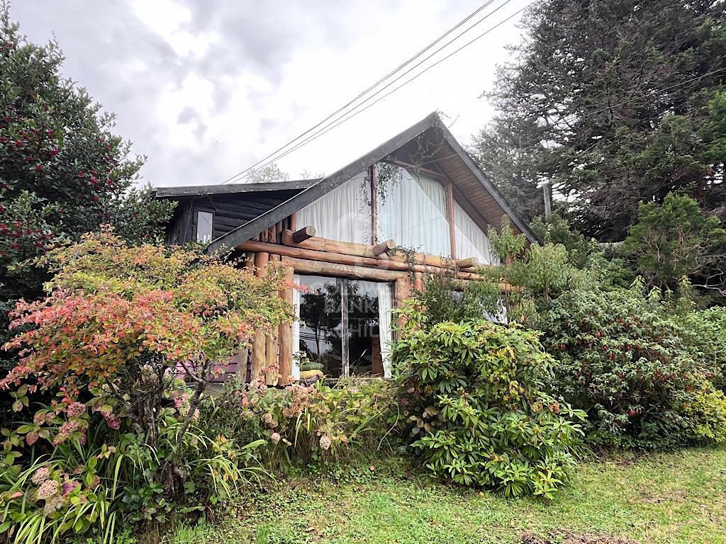 Puerto Montt, Chile, 5 Bedrooms Bedrooms, ,3 BathroomsBathrooms,Residential,For Sale,1907839