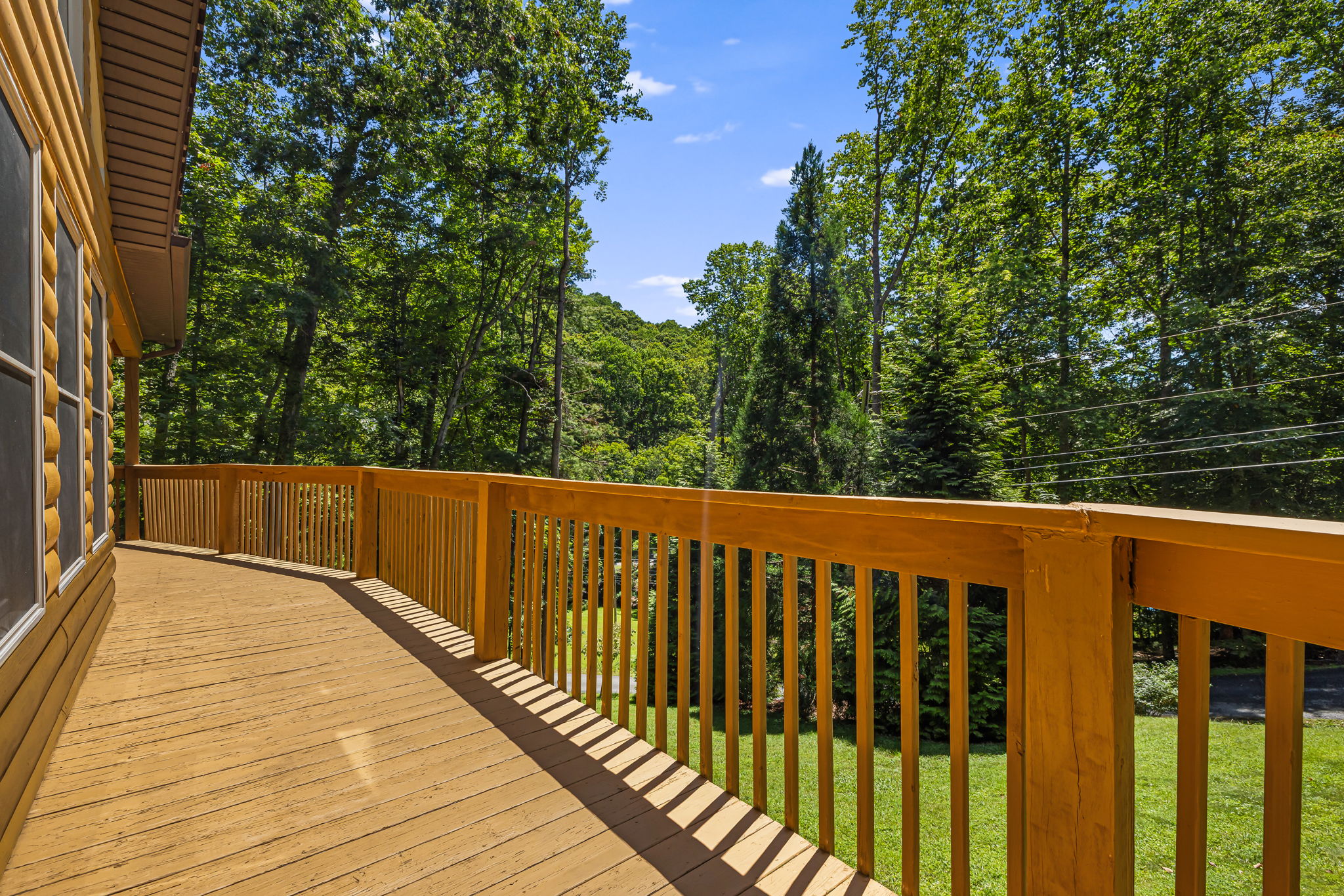 Burnsville, North Carolina, 28714, United States, 2 Bedrooms Bedrooms, ,Residential,For Sale,1931797