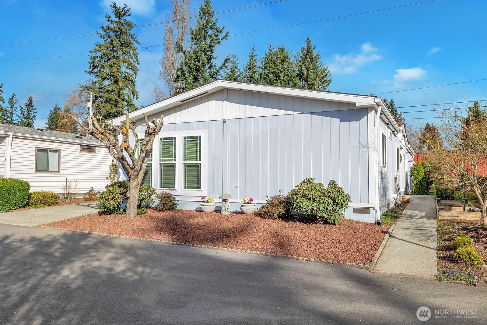 288th St, Federal Way, WA 98003