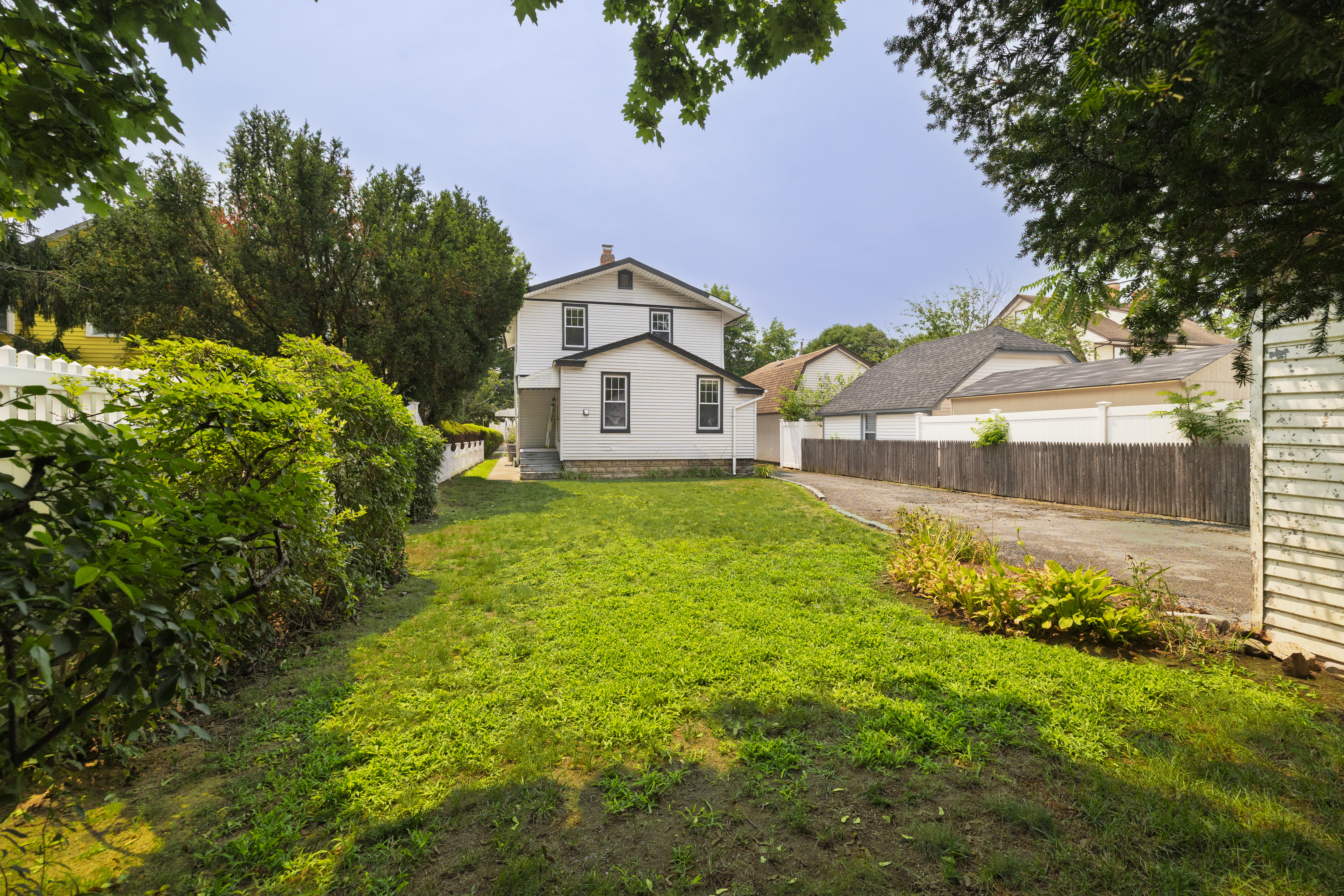  69 Grove Street, Lynbrook, NY 11563 - 物件實景