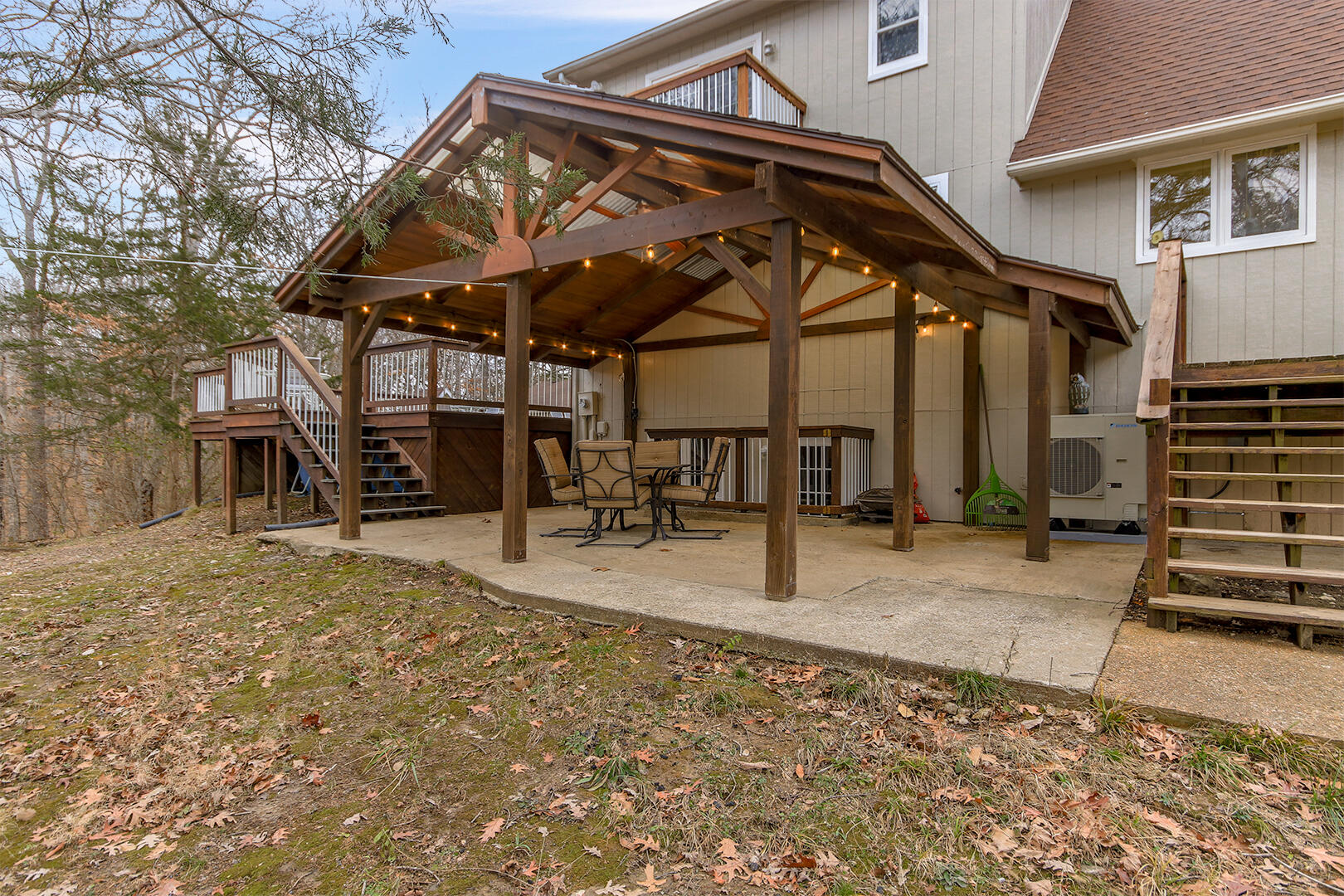 HARTSBURG, Missouri, 65039, United States, 5 Bedrooms Bedrooms, ,3 BathroomsBathrooms,Residential,For Sale,2049176