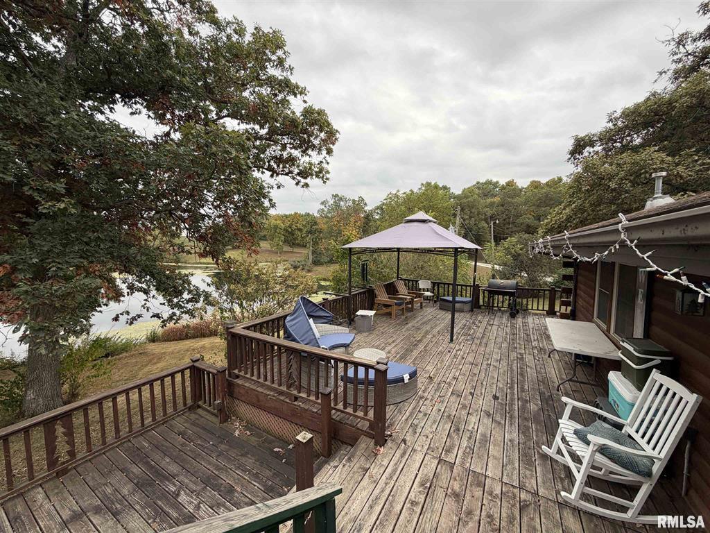 Abingdon, Illinois, 61410, United States, 3 Bedrooms Bedrooms, ,2 BathroomsBathrooms,Residential,For Sale,1976226