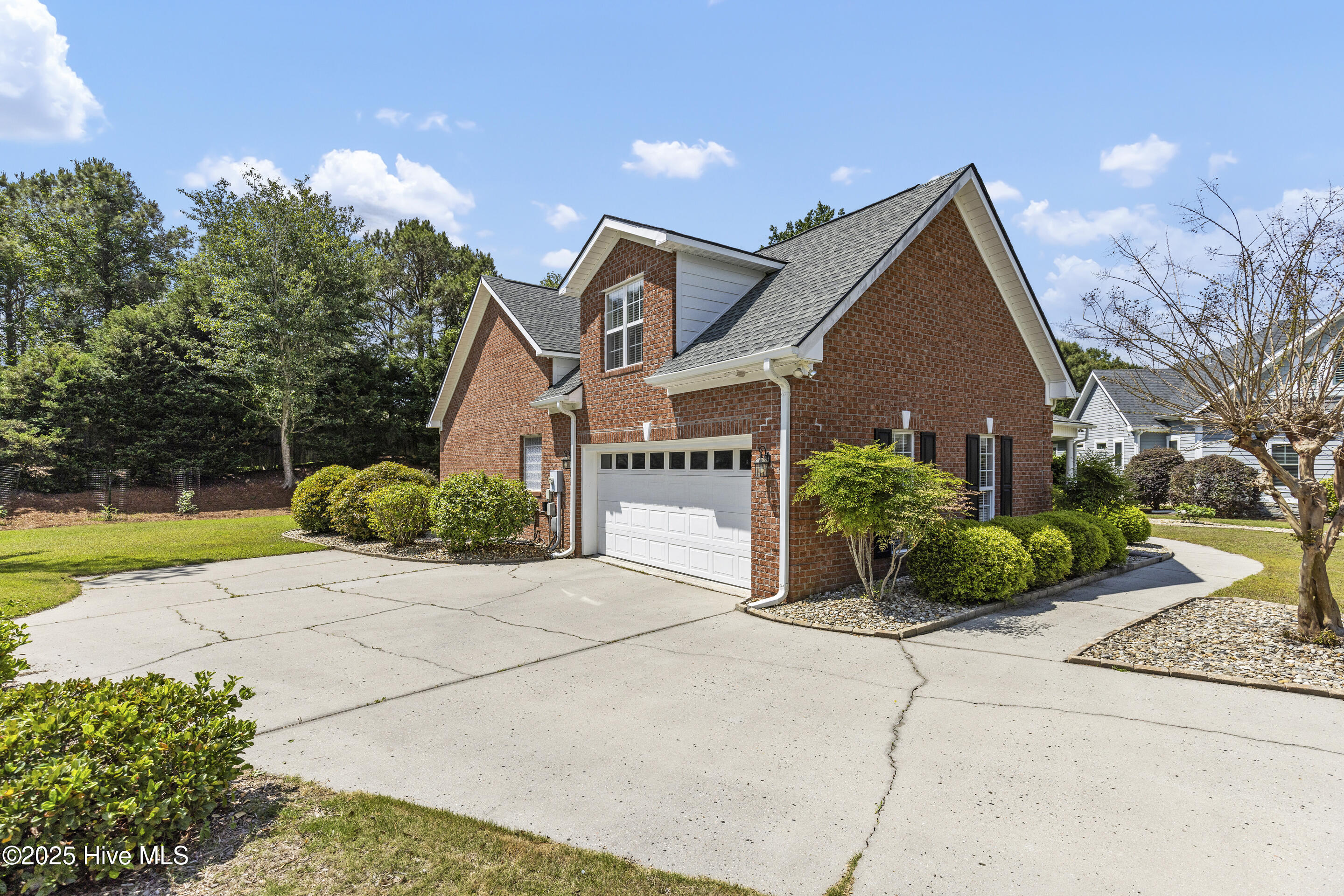 Southport, North Carolina, 28461, United States, 4 Bedrooms Bedrooms, ,3 BathroomsBathrooms,Residential,For Sale,1793848