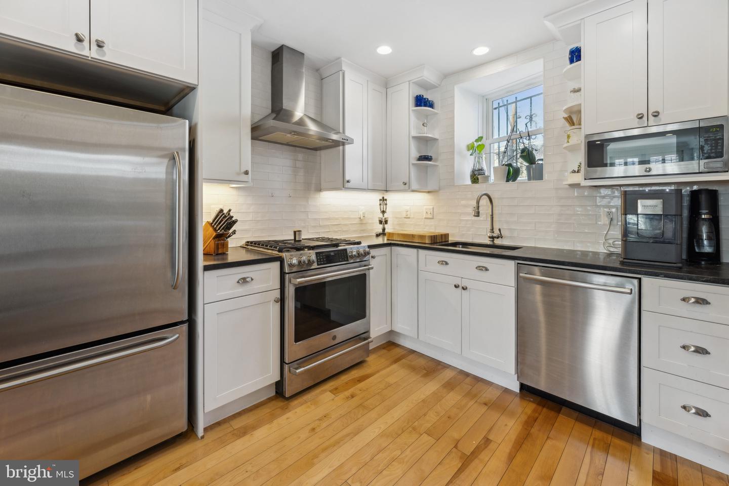 73 Florida Avenue NW, Washington, District of Columbia, 20001, United States, 3 Bedrooms Bedrooms, ,2 BathroomsBathrooms,Residential,For Sale,73 Florida Avenue NW,1682331