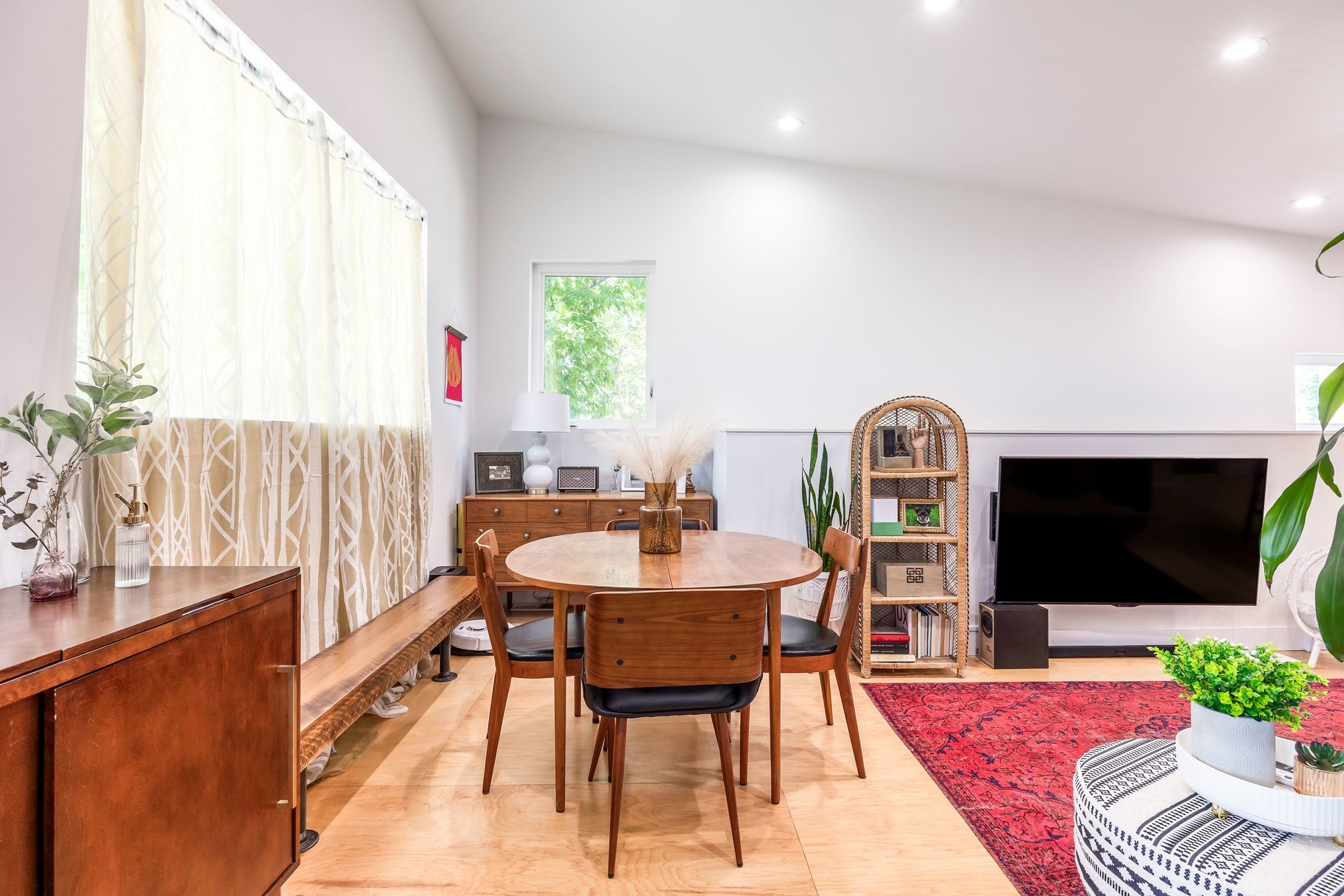  Central 9th Victorian & Accessory Dwelling Unit with Short- Term Rental Zoning - 物件實景