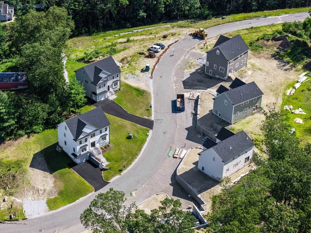 Haverhill, Massachusetts, 01832, United States, 3 Bedrooms Bedrooms, ,4 BathroomsBathrooms,Residential,For Sale,1827330