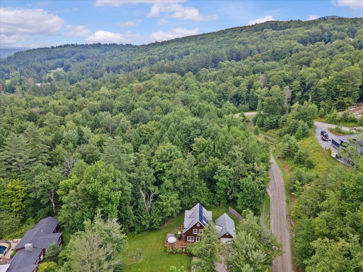 Stowe, Vermont, 05672, United States, 2 Bedrooms Bedrooms, ,1 BathroomBathrooms,Residential,For Sale,1908811