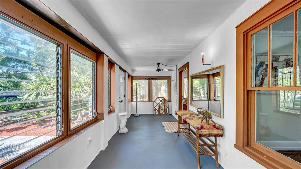 St Petersburg, Florida, 33705, United States, 3 Bedrooms Bedrooms, ,3 BathroomsBathrooms,Residential,For Sale,1778823