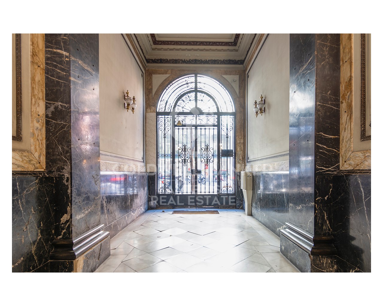 Barcelona, Barcelona, Sarri? - Sant Gervasi Barcel, Barcelona, Catalonia, ES, 5 Bedrooms Bedrooms, ,2 BathroomsBathrooms,Residential,For Sale,Barcelona, Barcelona, Sarri? - Sant Gervasi Barcel,1671720