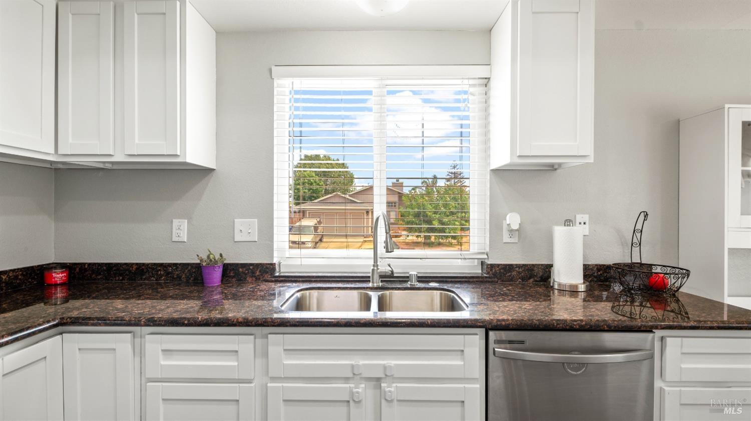 Oakley, California, 94561, United States, 3 Bedrooms Bedrooms, ,2 BathroomsBathrooms,Residential,For Sale,1882790