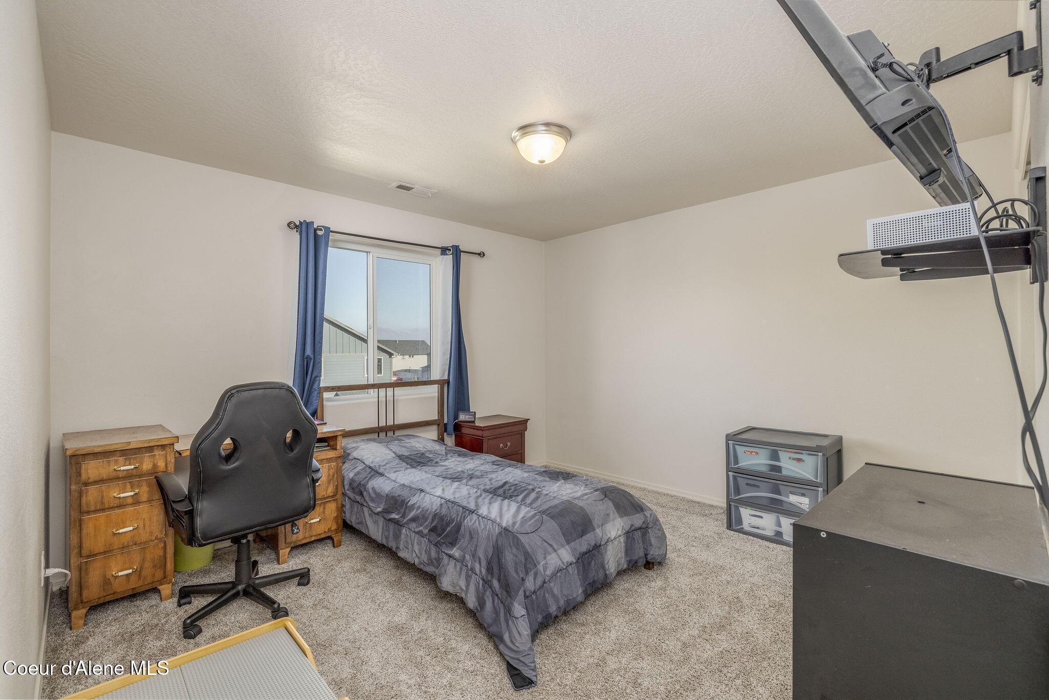 Post Falls, Idaho, 83854, United States, 3 Bedrooms Bedrooms, ,2 BathroomsBathrooms,Residential,For Sale,1996054