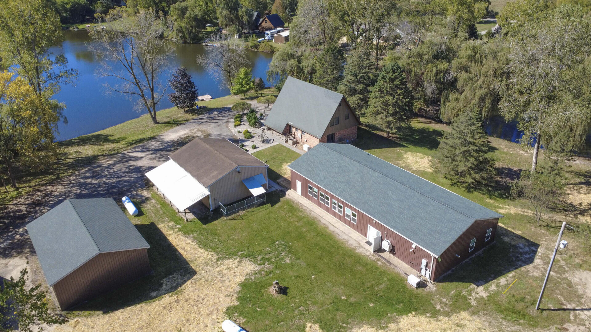 Brooklyn, Michigan, 49230, United States, 3 Bedrooms Bedrooms, ,3 BathroomsBathrooms,Residential,For Sale,1991046