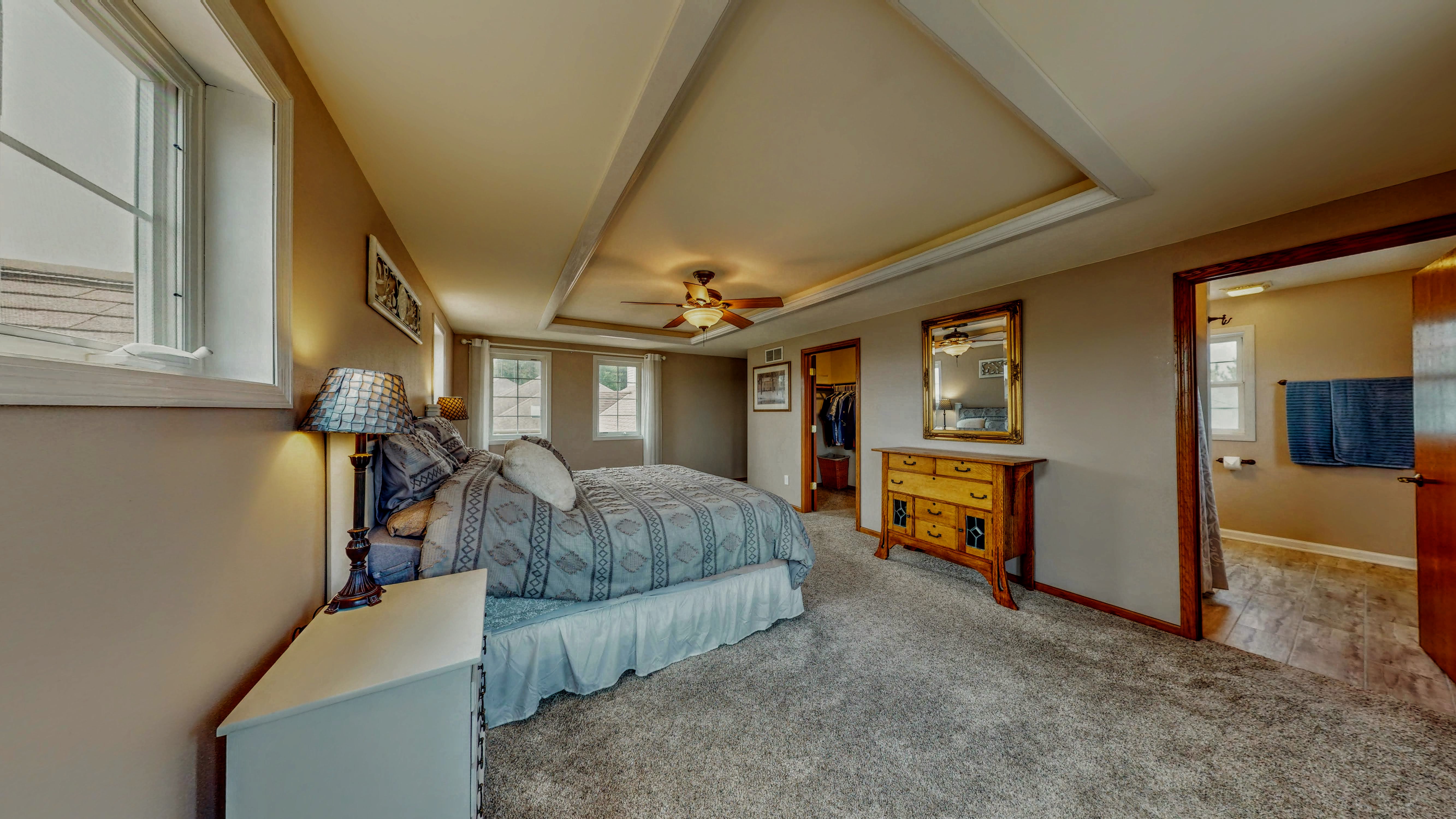 Koshkonong, Wisconsin, 53538, United States, 4 Bedrooms Bedrooms, ,4 BathroomsBathrooms,Residential,For Sale,1982148