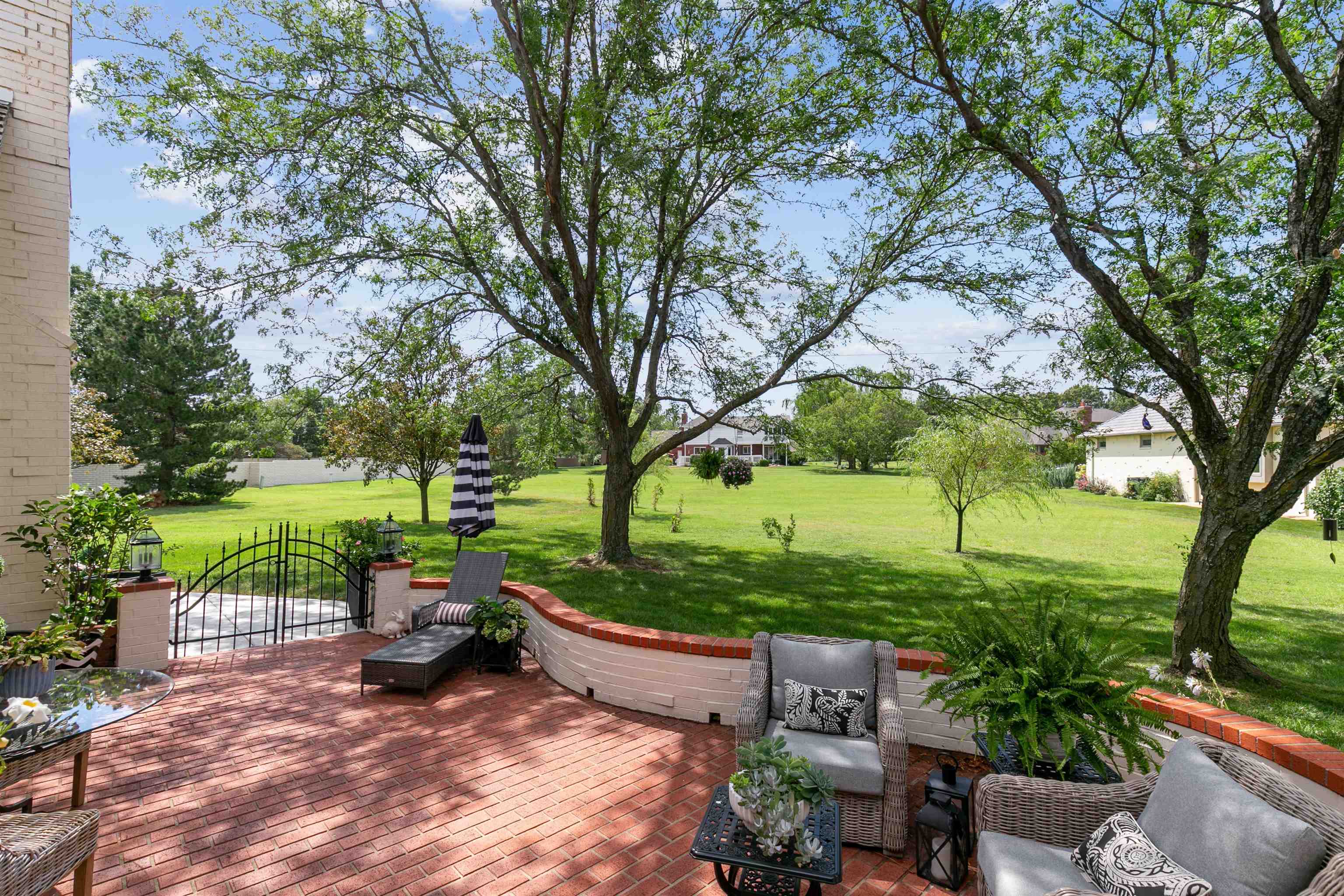 Wichita, Kansas, 67226, United States, 3 Bedrooms Bedrooms, ,3 BathroomsBathrooms,Residential,For Sale,1926278