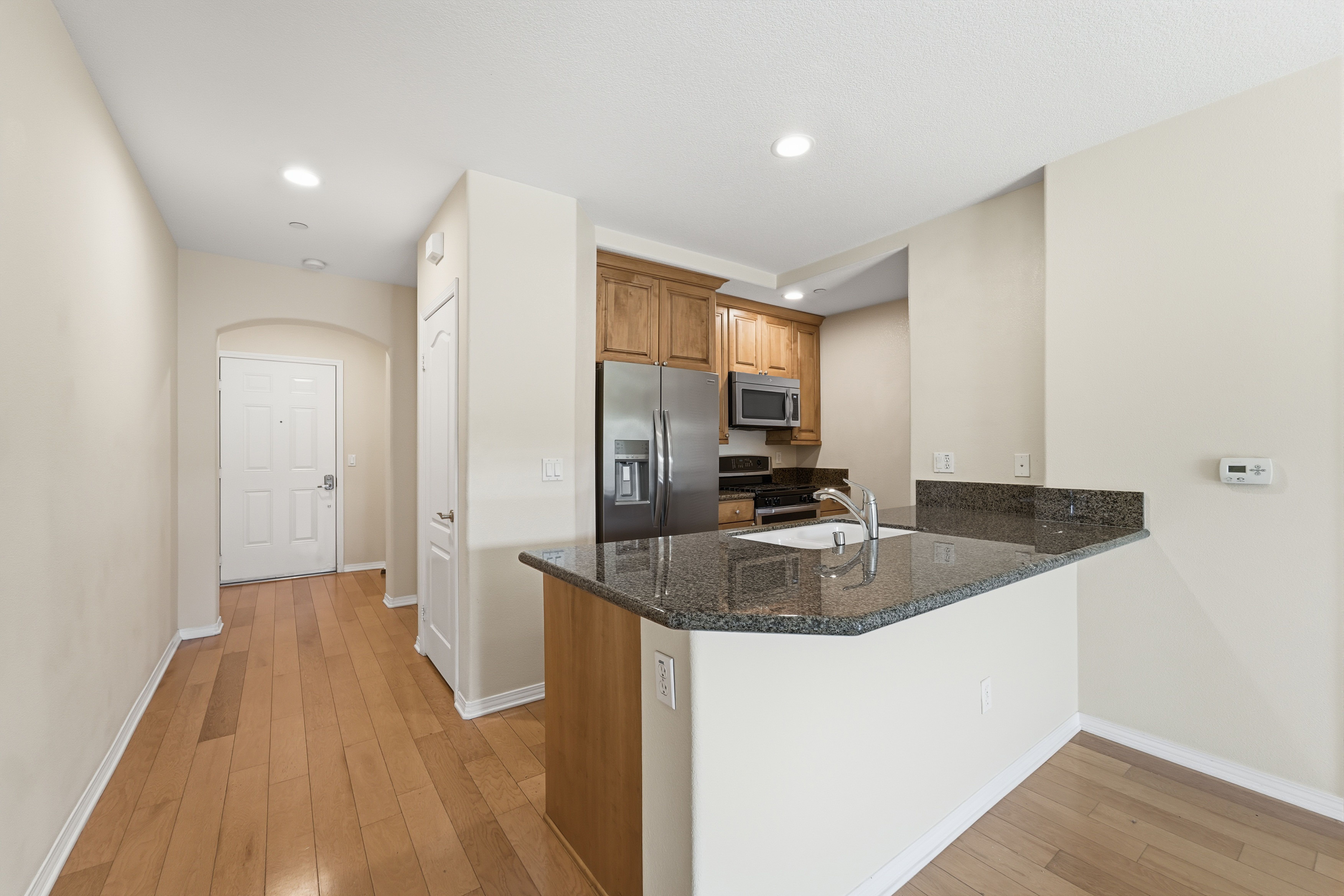  2750 Artesia Boulevard, Redondo Beach, CA 90278 - 物件實景