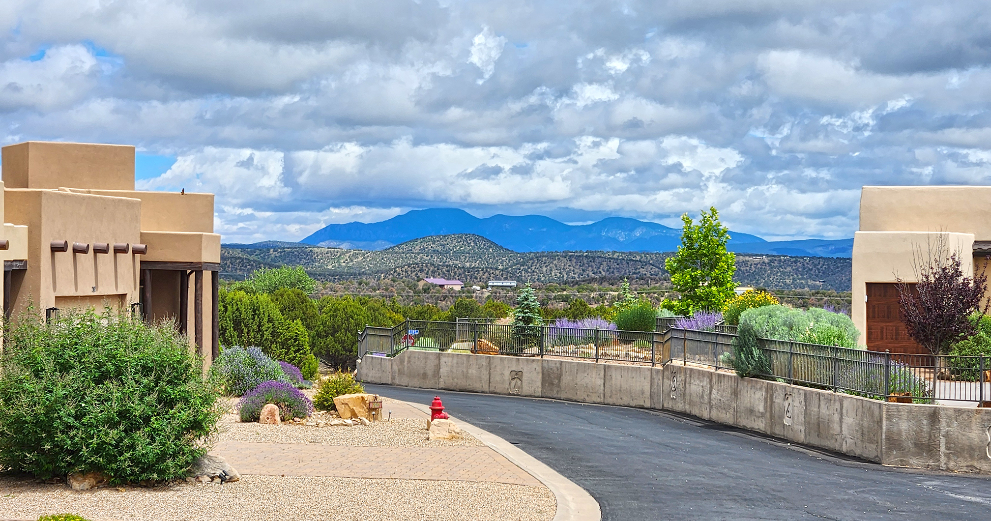Alto, New Mexico, 88312, United States, 3 Bedrooms Bedrooms, ,3 BathroomsBathrooms,Residential,For Sale,1882409