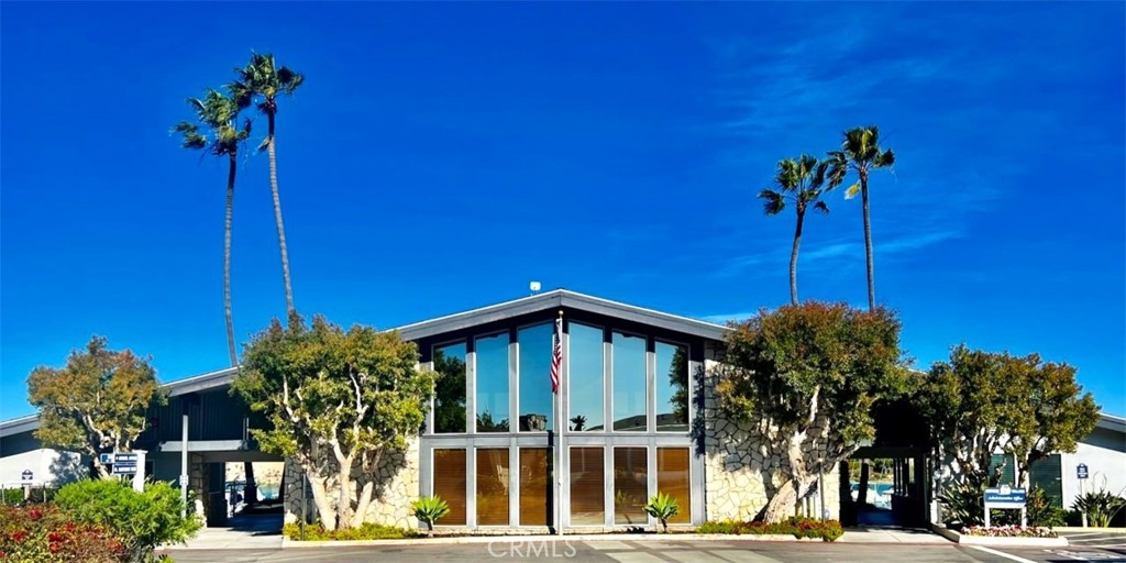 Newport Beach, California, 92660, United States, 2 Bedrooms Bedrooms, ,2 BathroomsBathrooms,Residential,For Sale,1970456