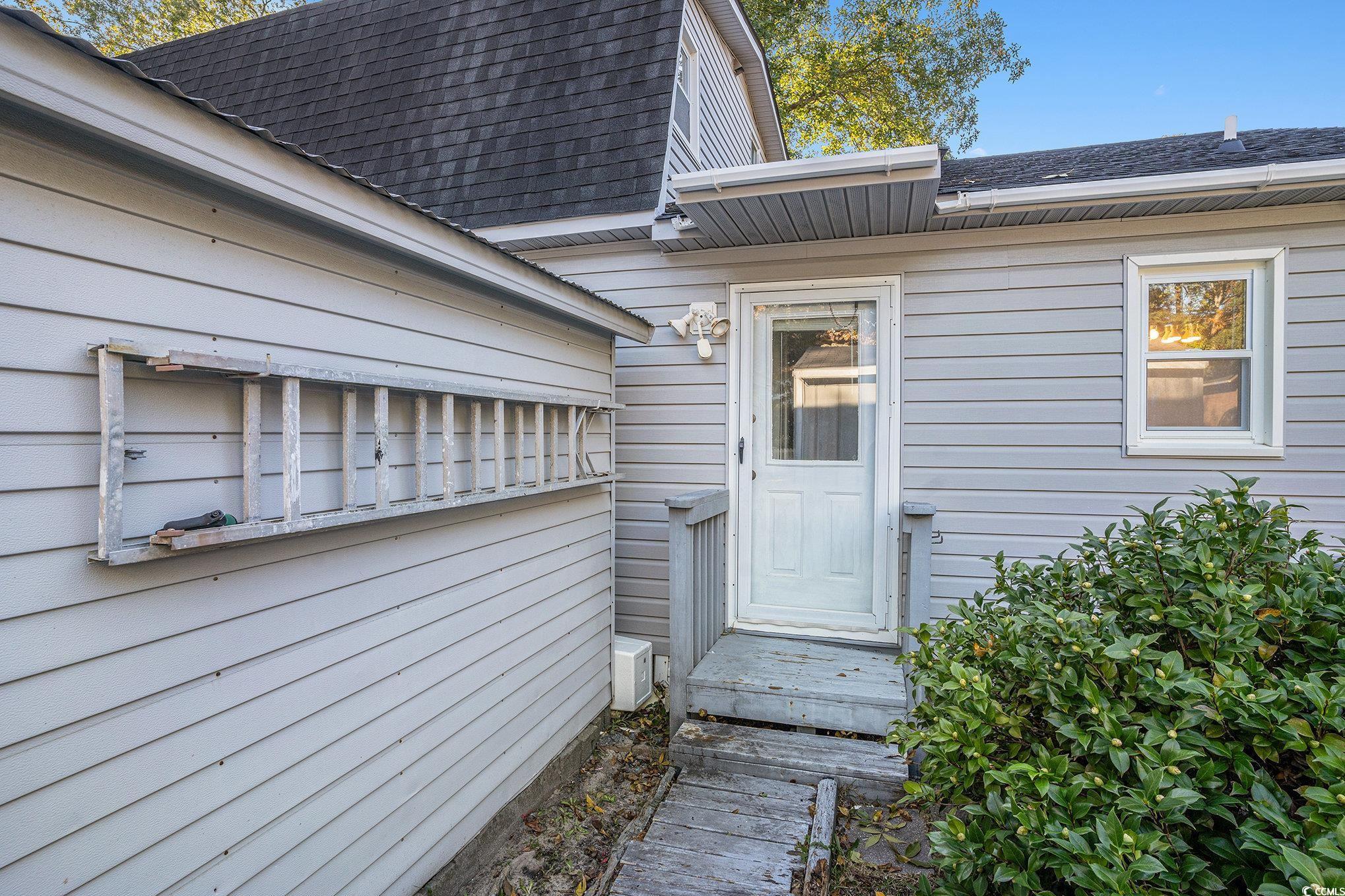 North Myrtle Beach, South Carolina, 29582, United States, 4 Bedrooms Bedrooms, ,3 BathroomsBathrooms,Residential,For Sale,1990764