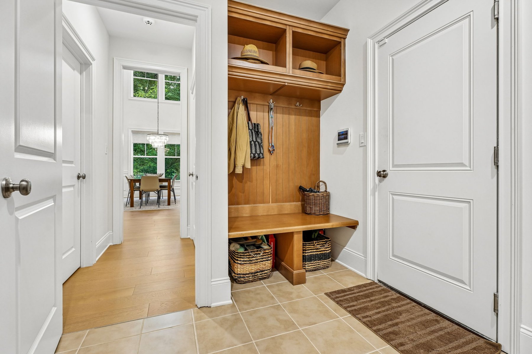  Luxury Privacy and Effortless Living in this ?Warren Villas? End Unit Townhome - 物件實景