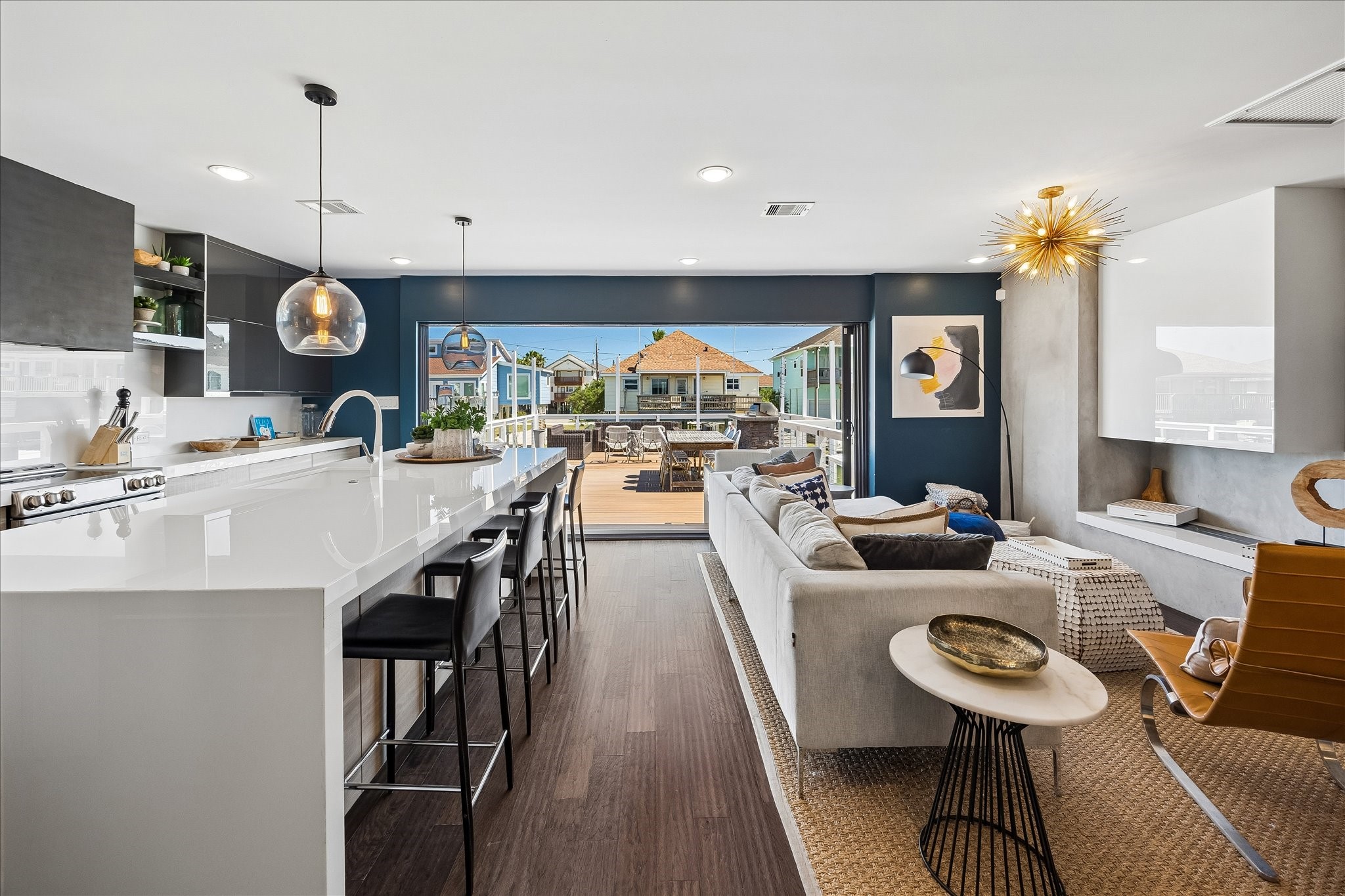  21915 Guadalupe Drive - 物件實景