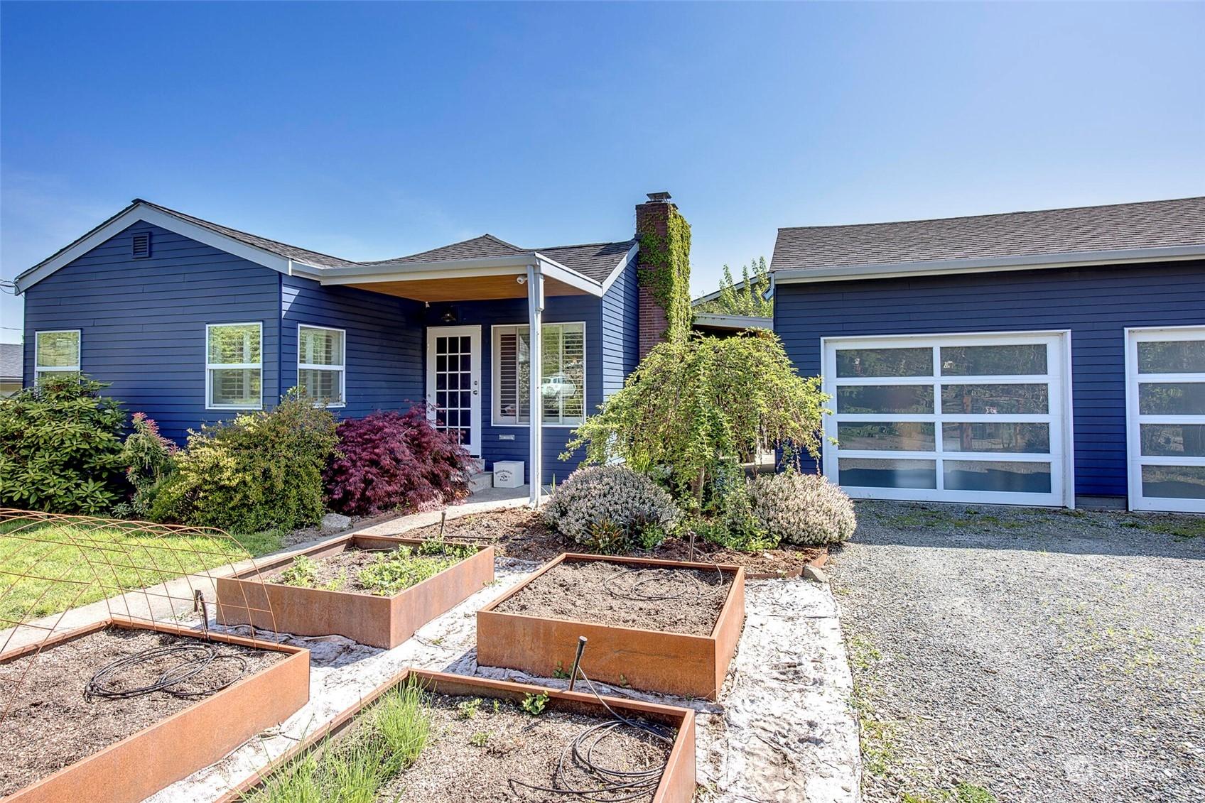 9018 4TH AVENUE S, SEATTLE, Washington, 98108, United States, 3 Bedrooms Bedrooms, ,3 BathroomsBathrooms,Residential,For Sale,9018 4TH AVENUE S,1434954