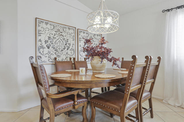 La Quinta, California, 92253, United States, 3 Bedrooms Bedrooms, ,2 BathroomsBathrooms,Residential,For Sale,1996632