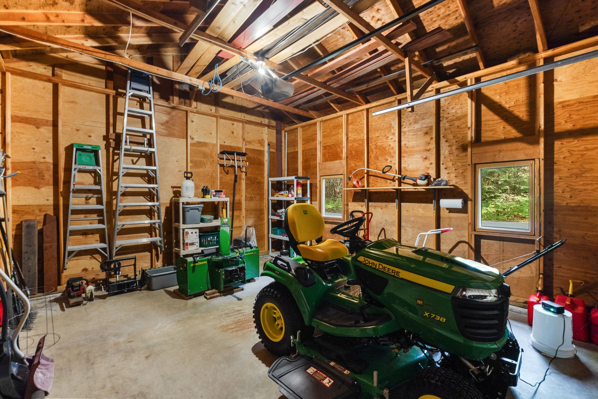 Sandpoint, Idaho, 83864, United States, 3 Bedrooms Bedrooms, ,3 BathroomsBathrooms,Residential,For Sale,1998118