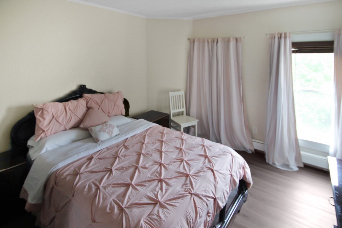 Methuen, Massachusetts, 01844, United States, 4 Bedrooms Bedrooms, ,2 BathroomsBathrooms,Residential,For Sale,1909485