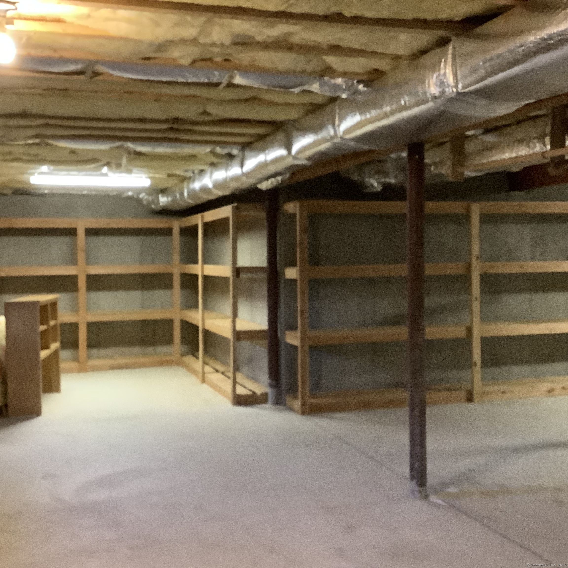 Cromwell, Connecticut, 06416, United States, 2 Bedrooms Bedrooms, ,2 BathroomsBathrooms,Residential,For Sale,1987108