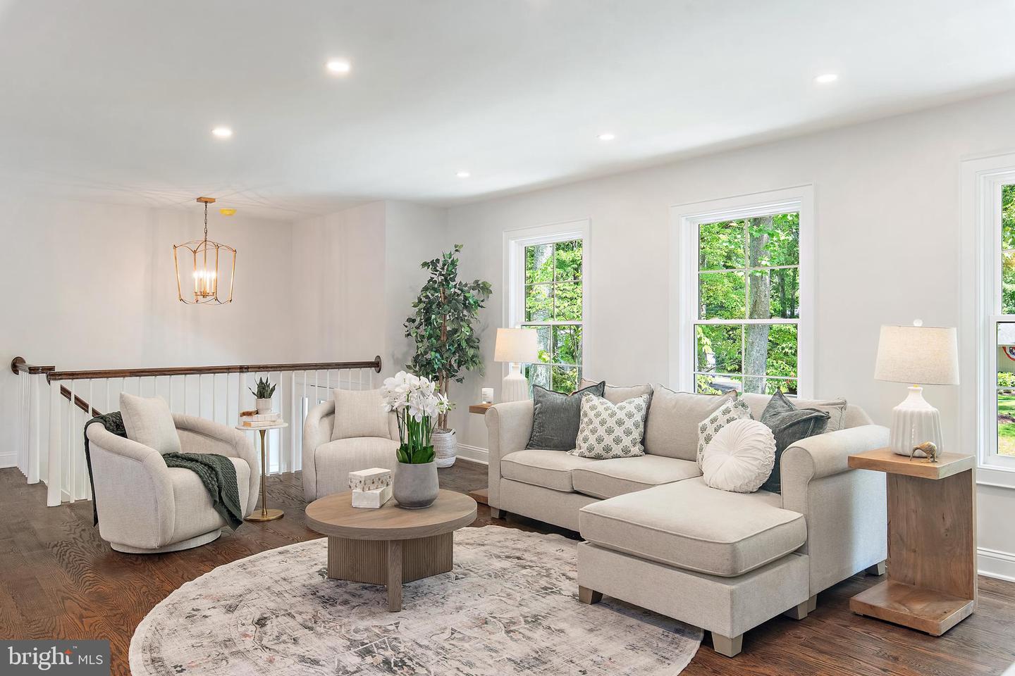 Annapolis, Maryland, 21403, United States, 4 Bedrooms Bedrooms, ,5 BathroomsBathrooms,Residential,For Sale,1900943