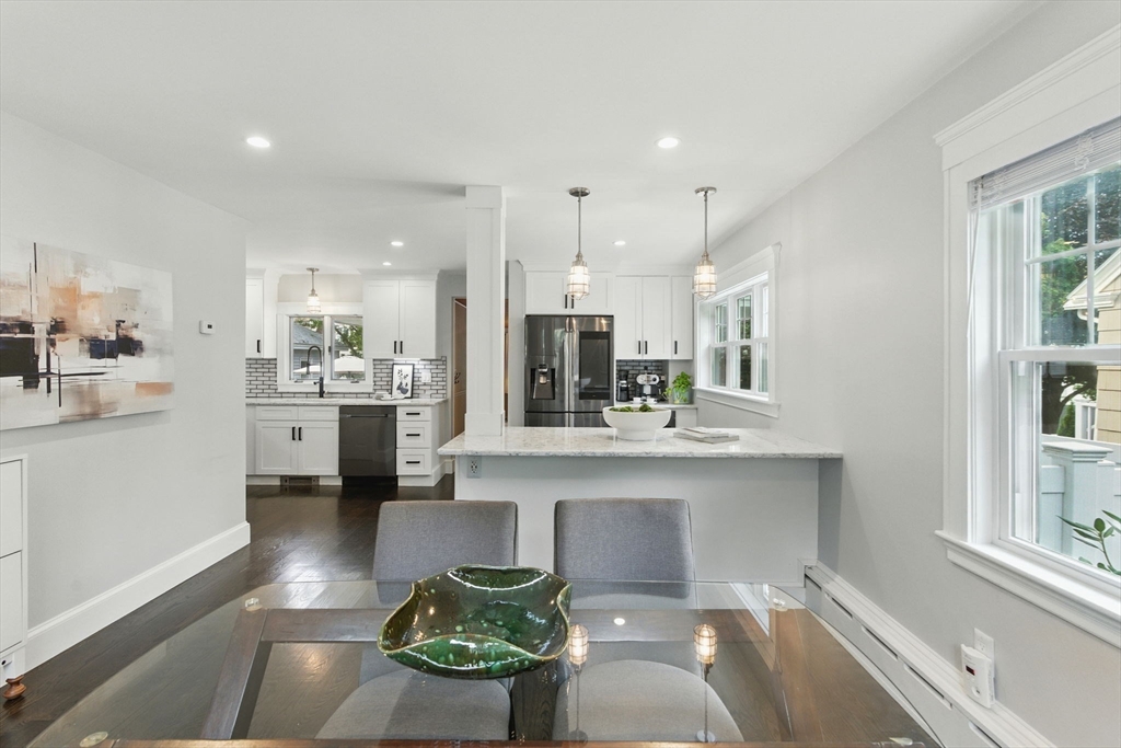 Stoneham, Massachusetts, 02180, United States, 3 Bedrooms Bedrooms, ,2 BathroomsBathrooms,Residential,For Sale,1939949