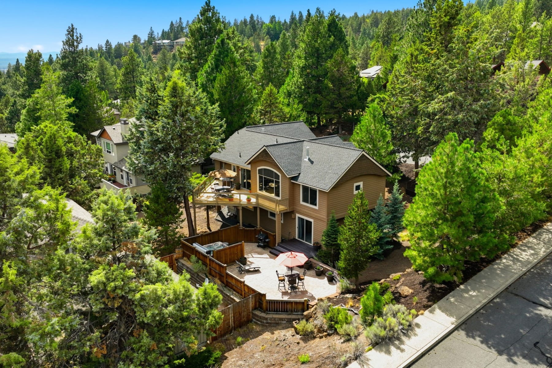  1287 NW City Heights Drive Bend, OR 97703 - 物件實景