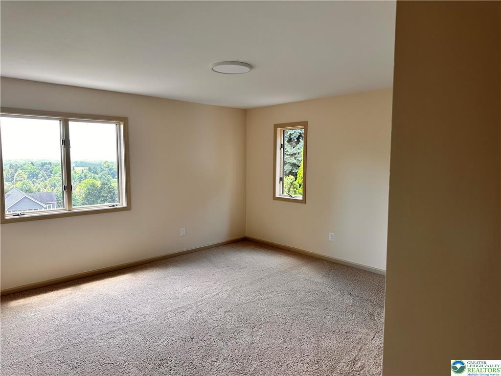 Washington Twp, Pennsylvania, 18080, United States, 3 Bedrooms Bedrooms, ,3 BathroomsBathrooms,Residential,For Sale,1984610