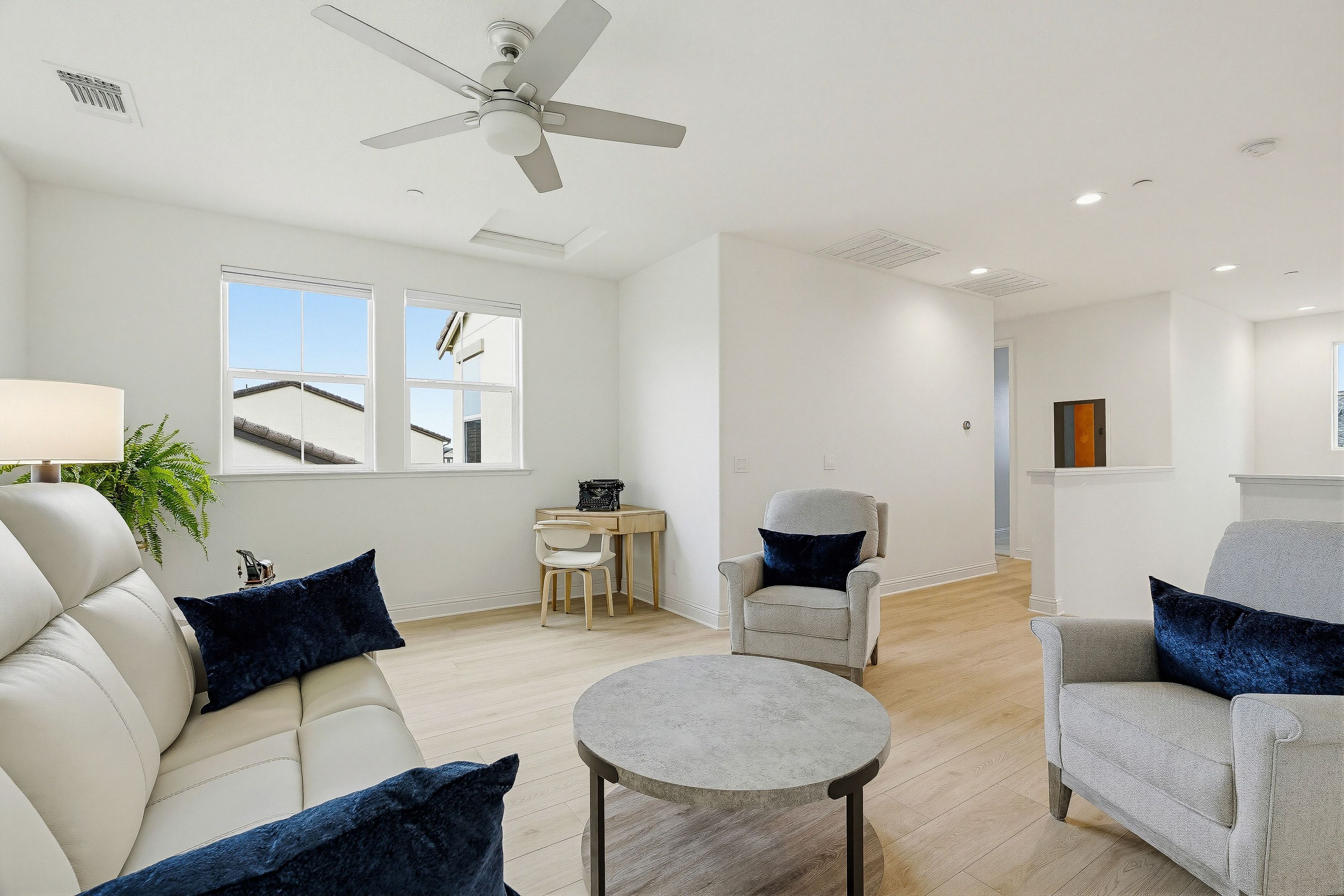  600 Bluffs Drive - 物件實景