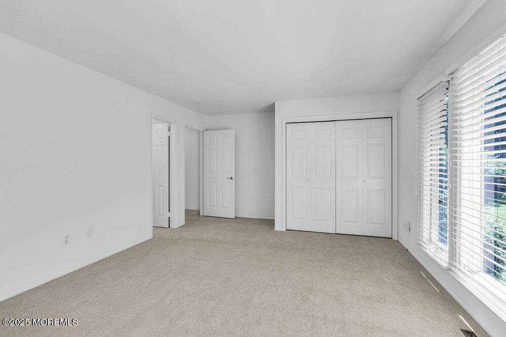 Red Bank, New Jersey, 07701, United States, 3 Bedrooms Bedrooms, ,5 BathroomsBathrooms,Residential,For Sale,1938827