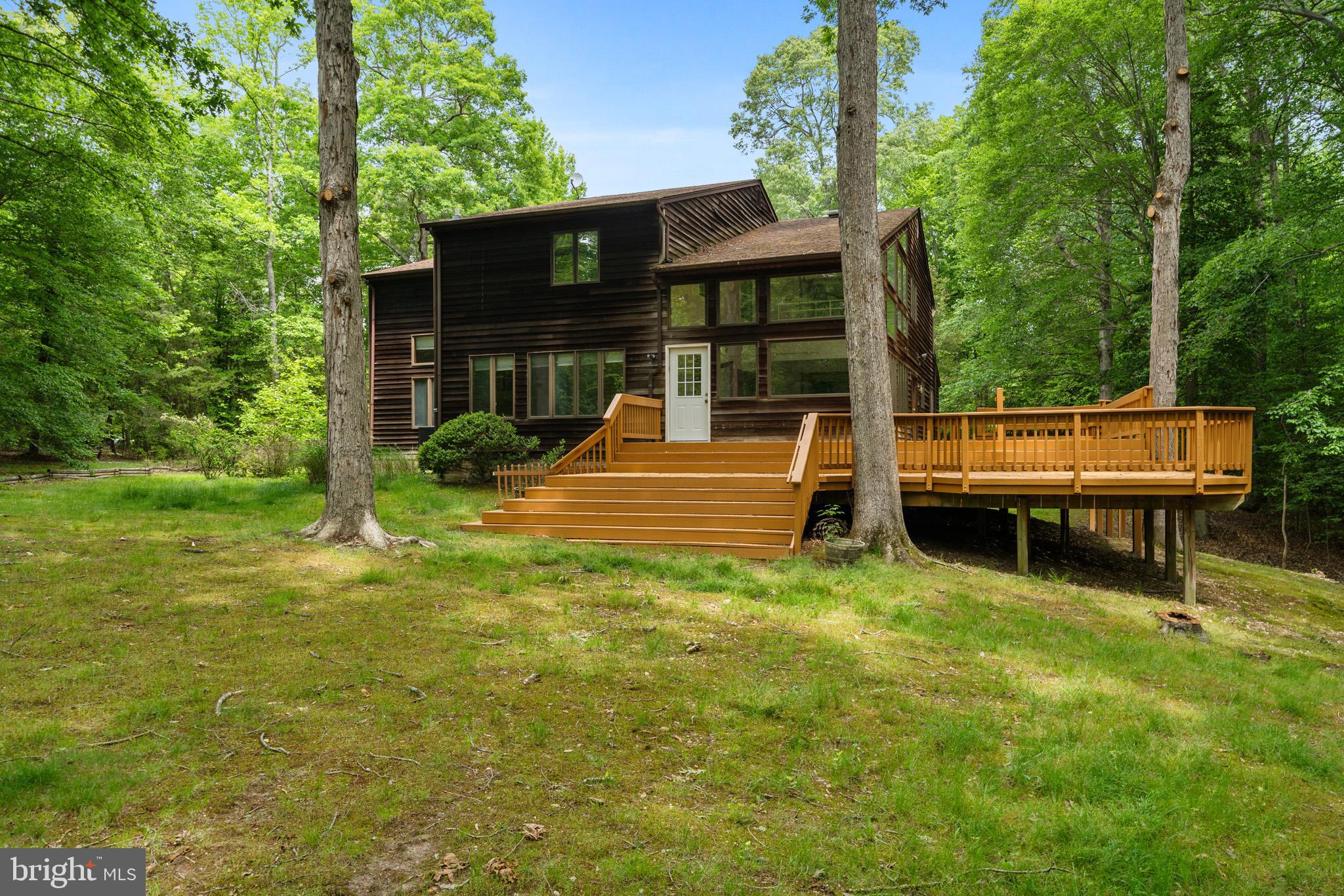 La Plata, Maryland, 20646, United States, 5 Bedrooms Bedrooms, ,4 BathroomsBathrooms,Residential,For Sale,1928558