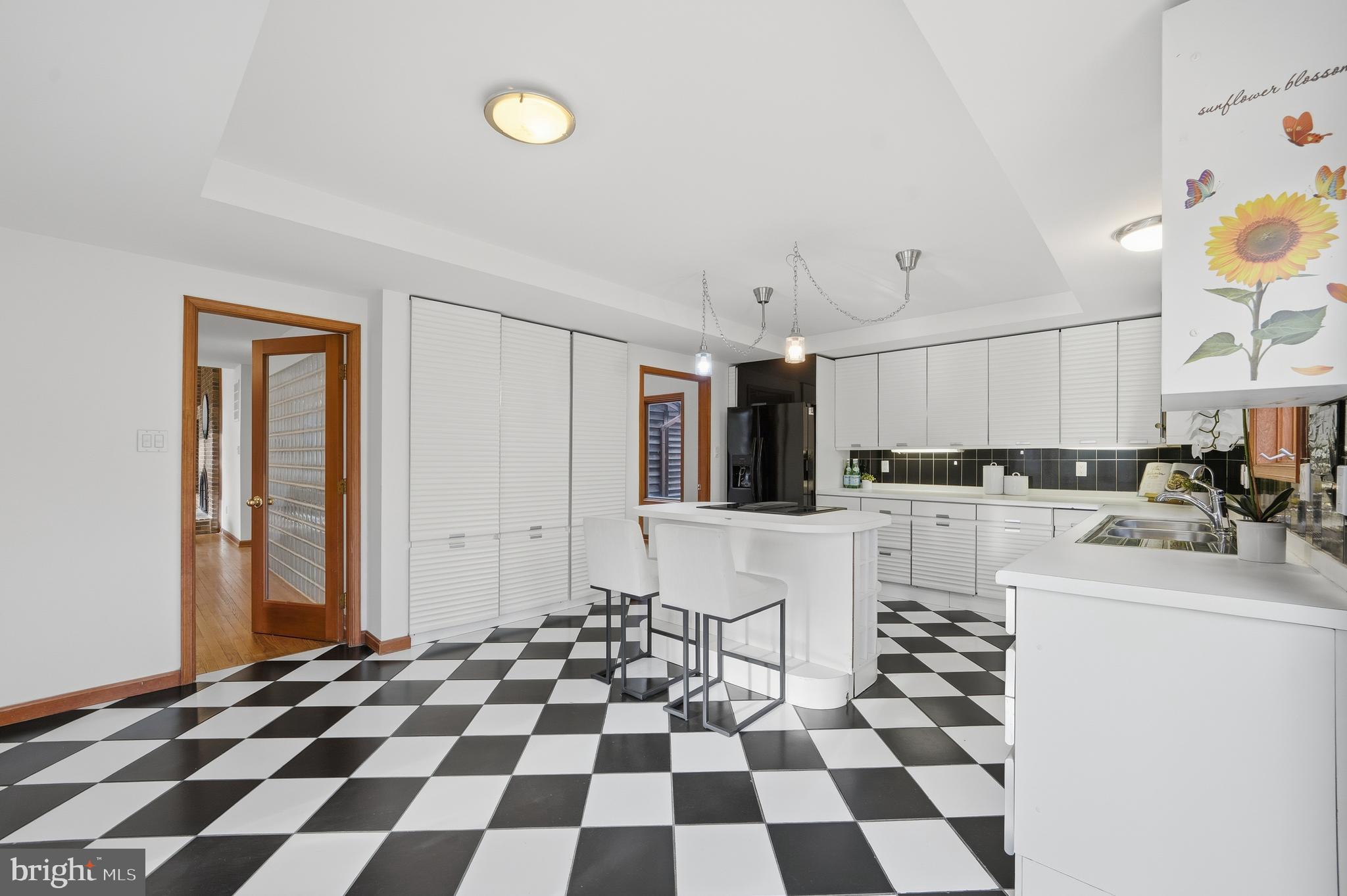 La Plata, Maryland, 20646, United States, 5 Bedrooms Bedrooms, ,4 BathroomsBathrooms,Residential,For Sale,1994243