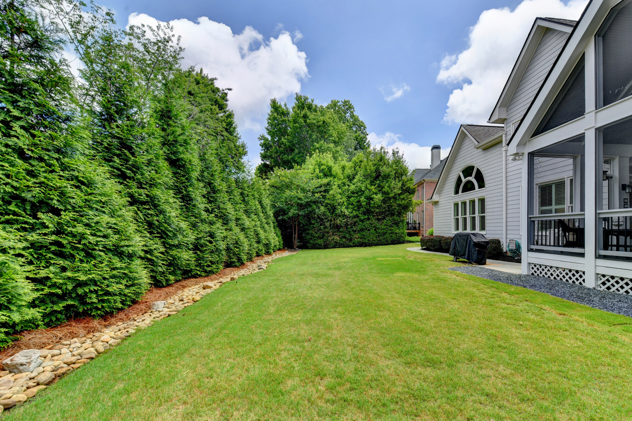  Stunning, Fully Renovated Glen Abbey Home Nestled in the Heart of Alpharetta - 物件實景