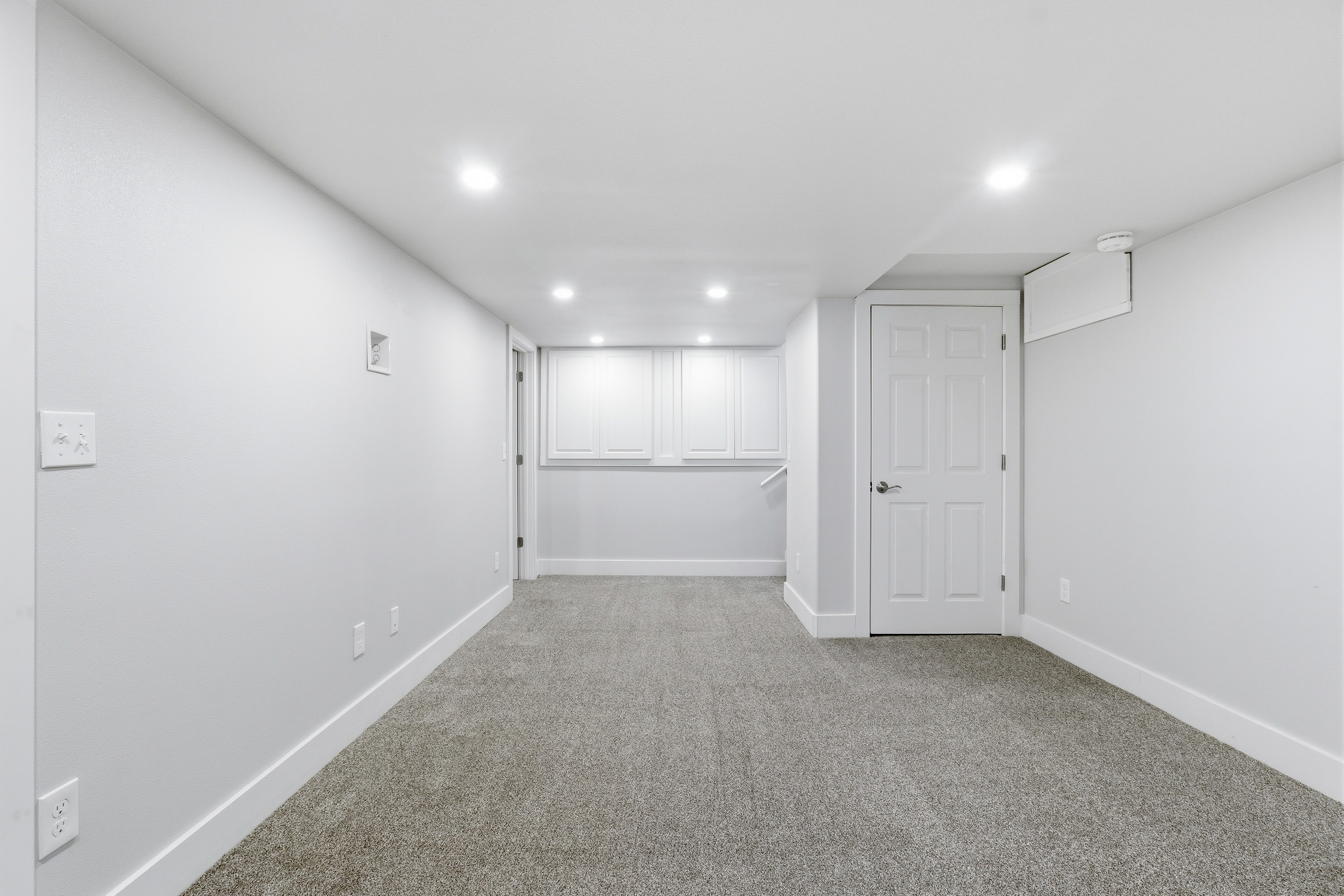  1021 E Chestnut St - 物件實景