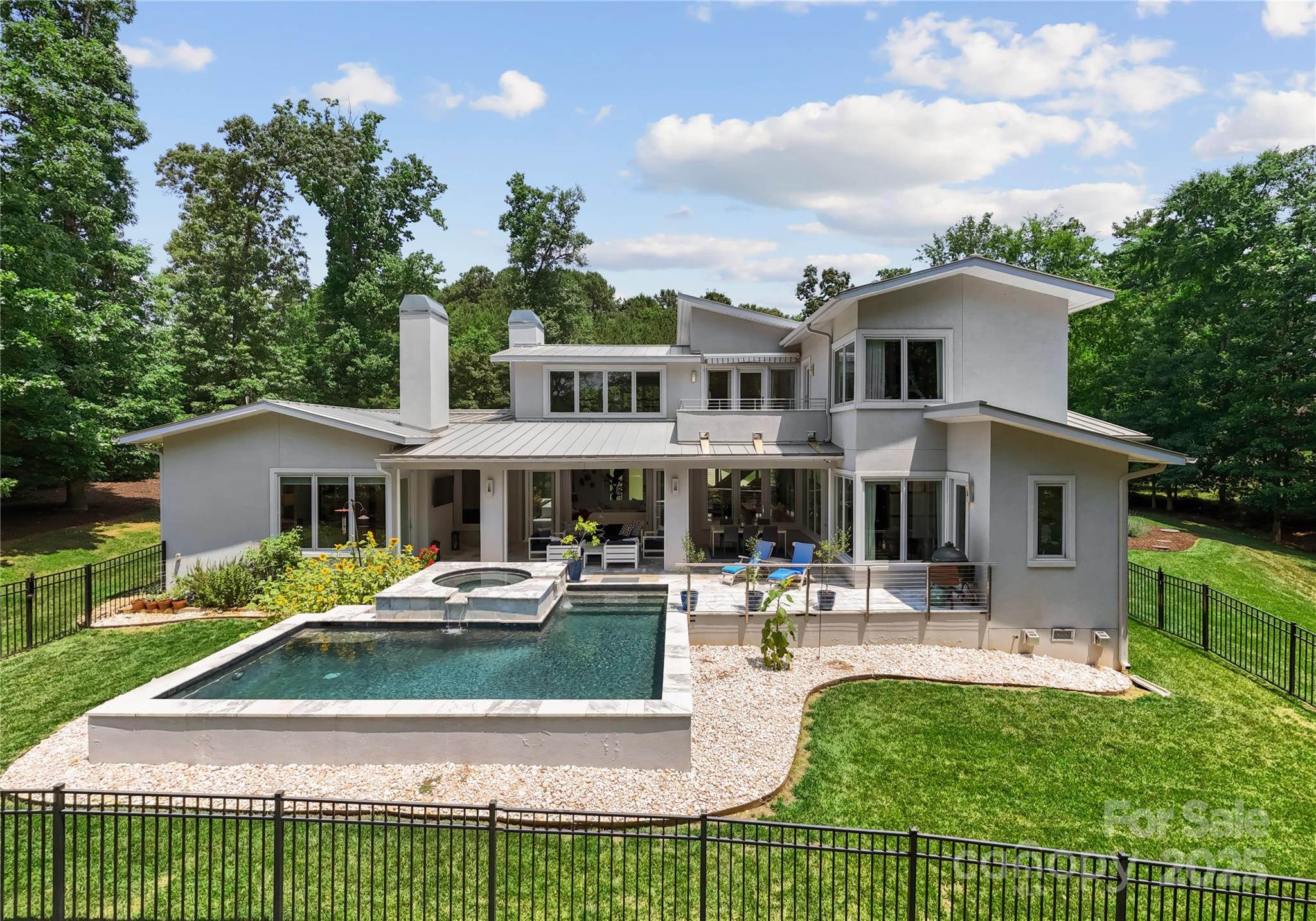 Mooresville, North Carolina, 28117, United States, 4 Bedrooms Bedrooms, ,5 BathroomsBathrooms,Residential,For Sale,1847704